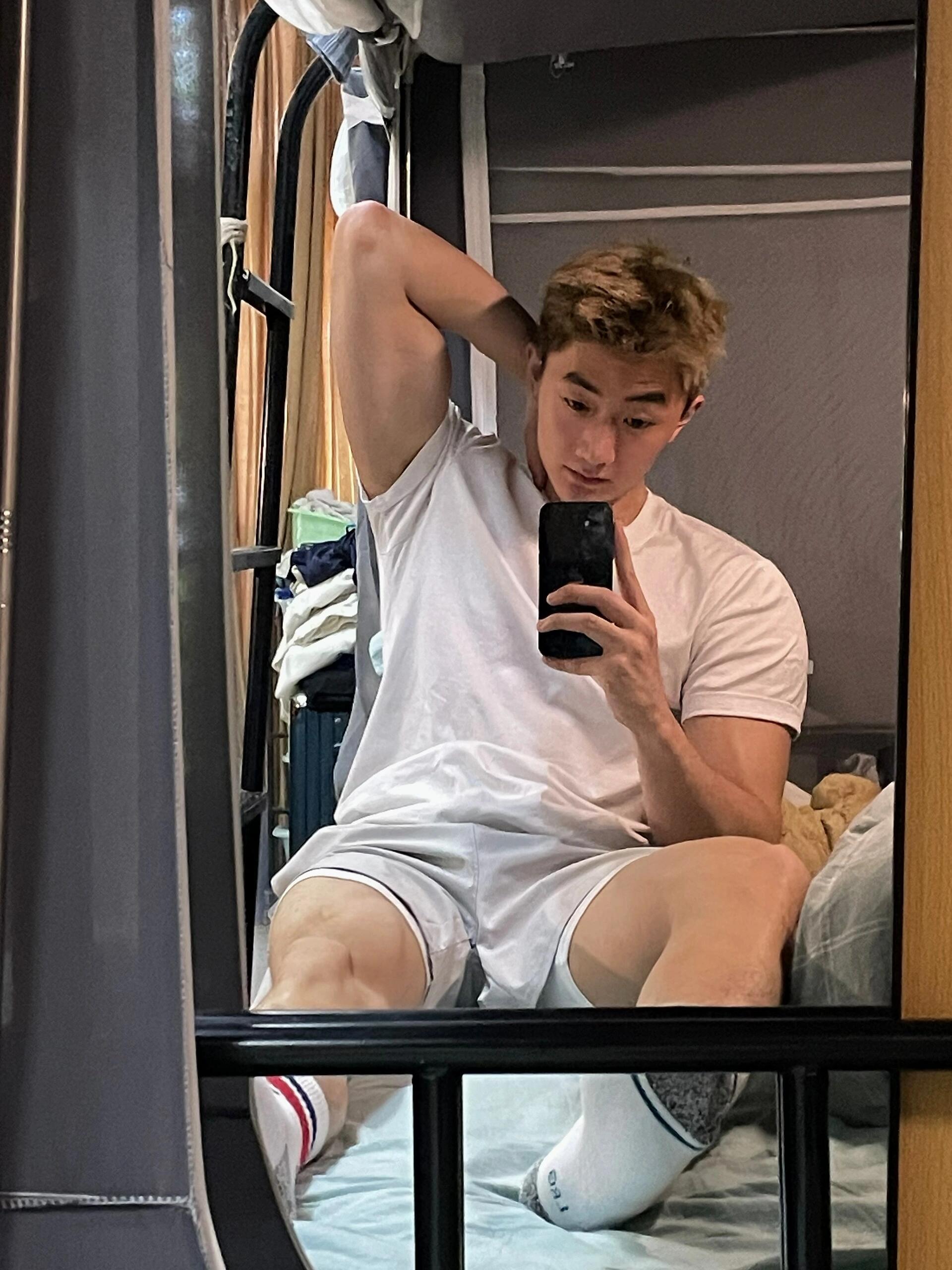 黑皮学生!肌肉帅哥!