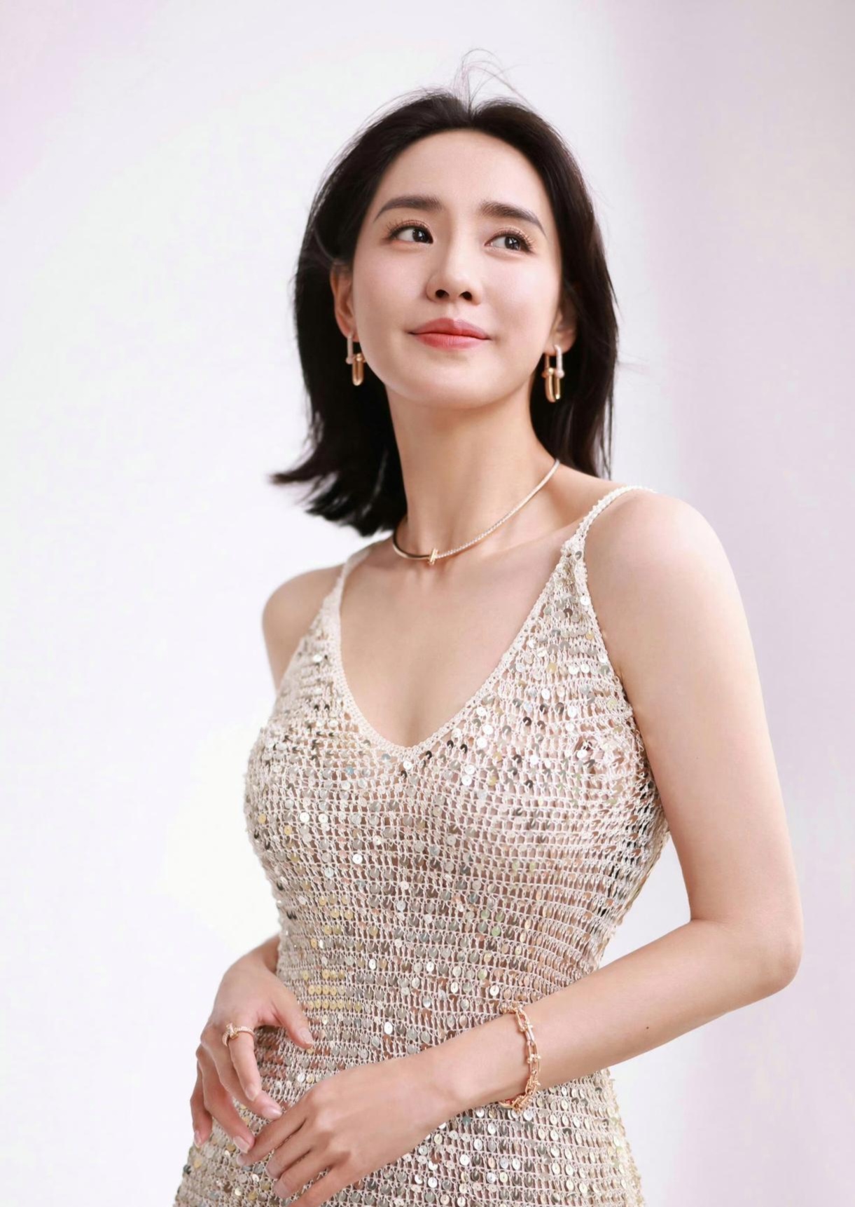 王智,比杨幂身材好