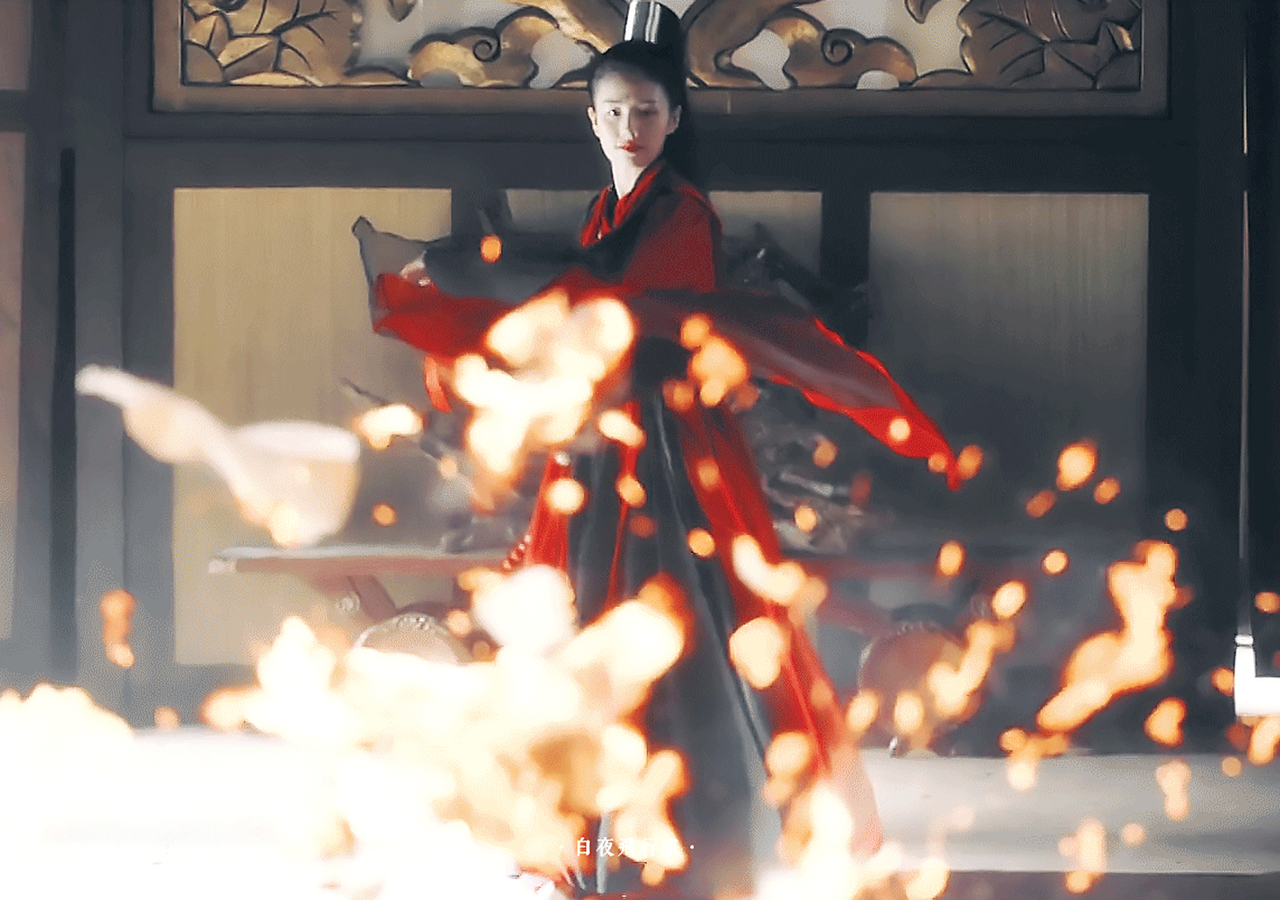 路招摇的高马尾红衣造型真的yyds "是去我的巅峰" 太帅了!