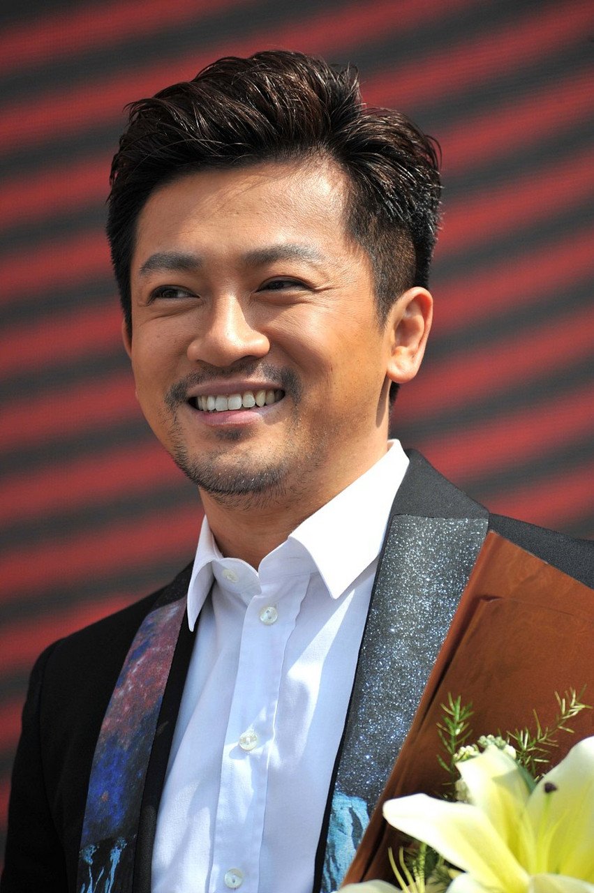 苏有朋年轻时那简直是桃花运爆棚啊!