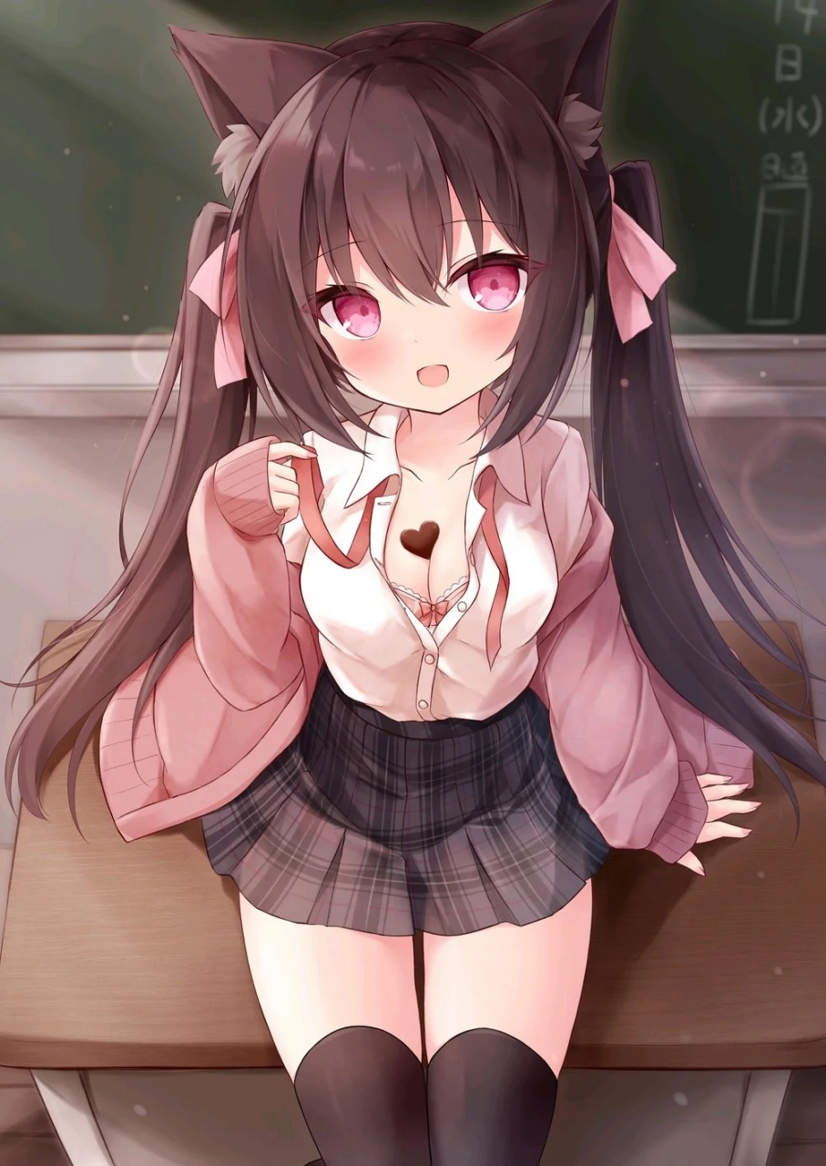 猫猫请你吃爱心巧克力#二次元美图# #兽耳娘