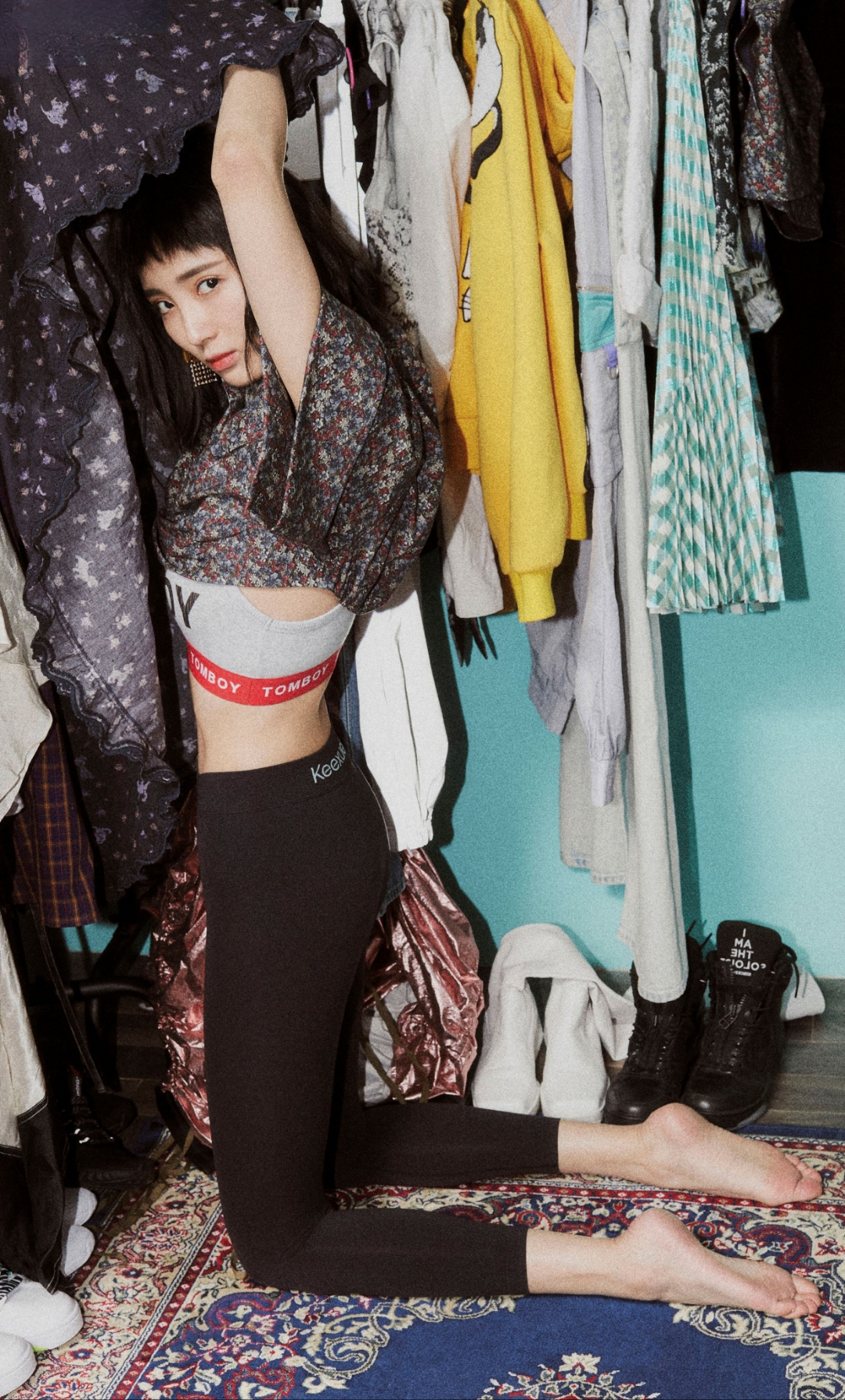 紫璇之美,如春水映梨花,清丽不可方物