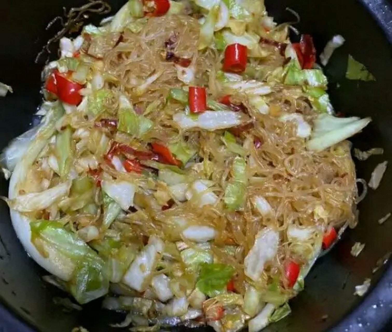 圆白菜炒粉丝(圆白菜炒粉丝的家常做法)