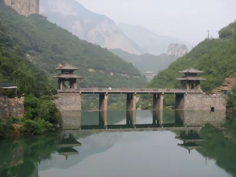 泗水附近的旅游景点图片