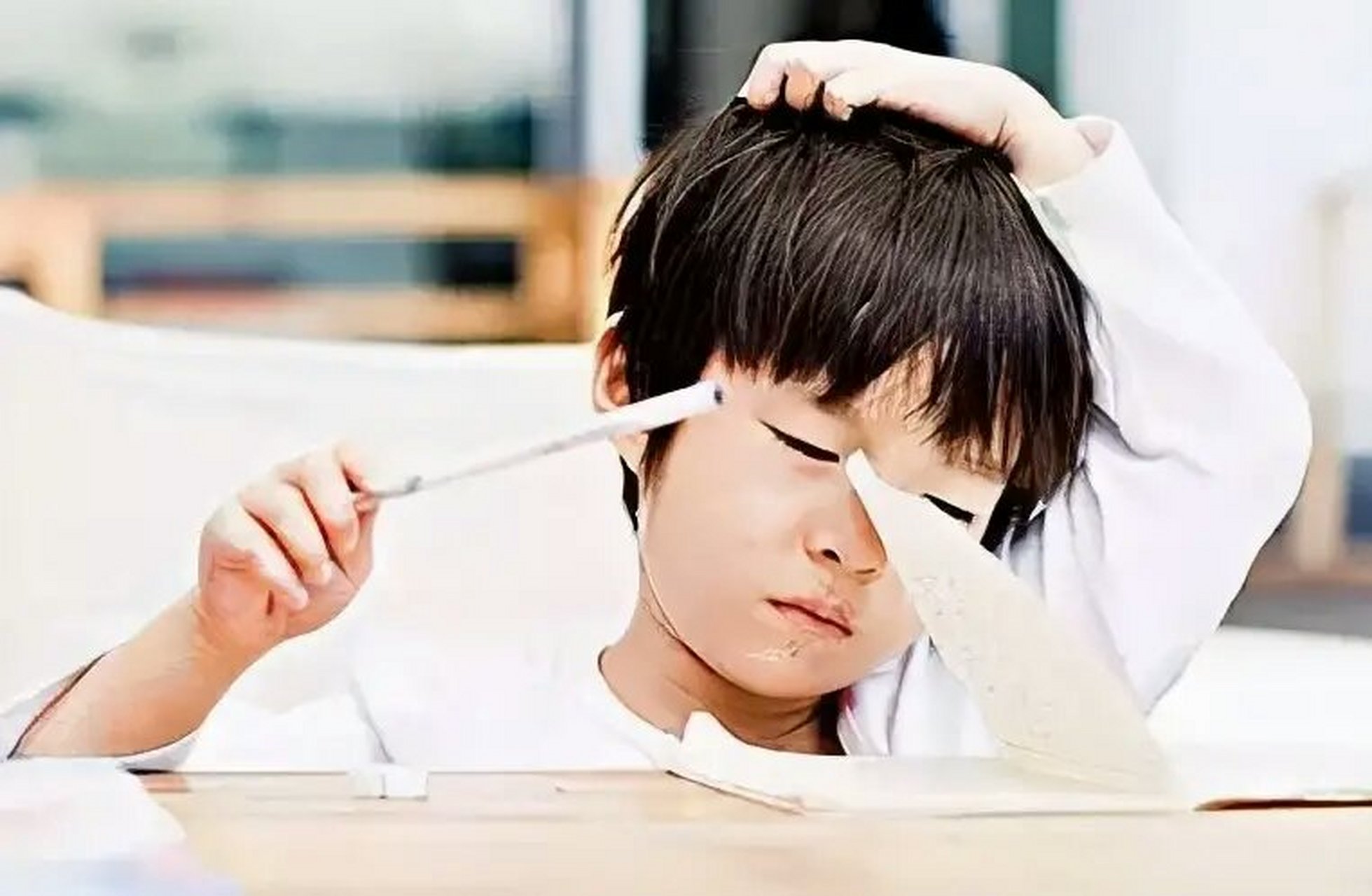 最强知识大脑# 重庆高考状元李晓鹏,小学时成绩还不错,但是进入初中