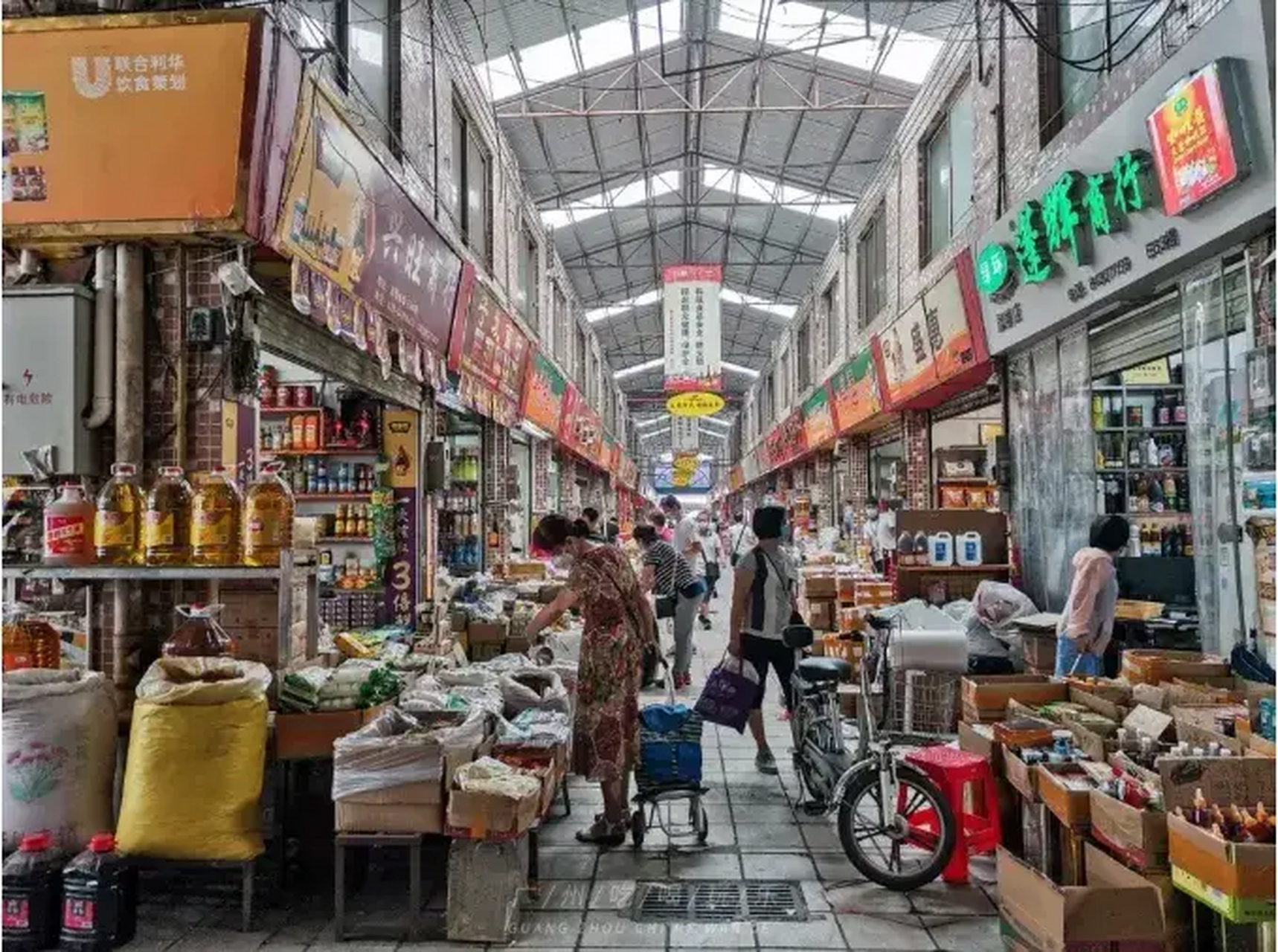 城市有温度# 南泰百货批发市场  我们先来讲讲哥哥们去的【南泰盎货