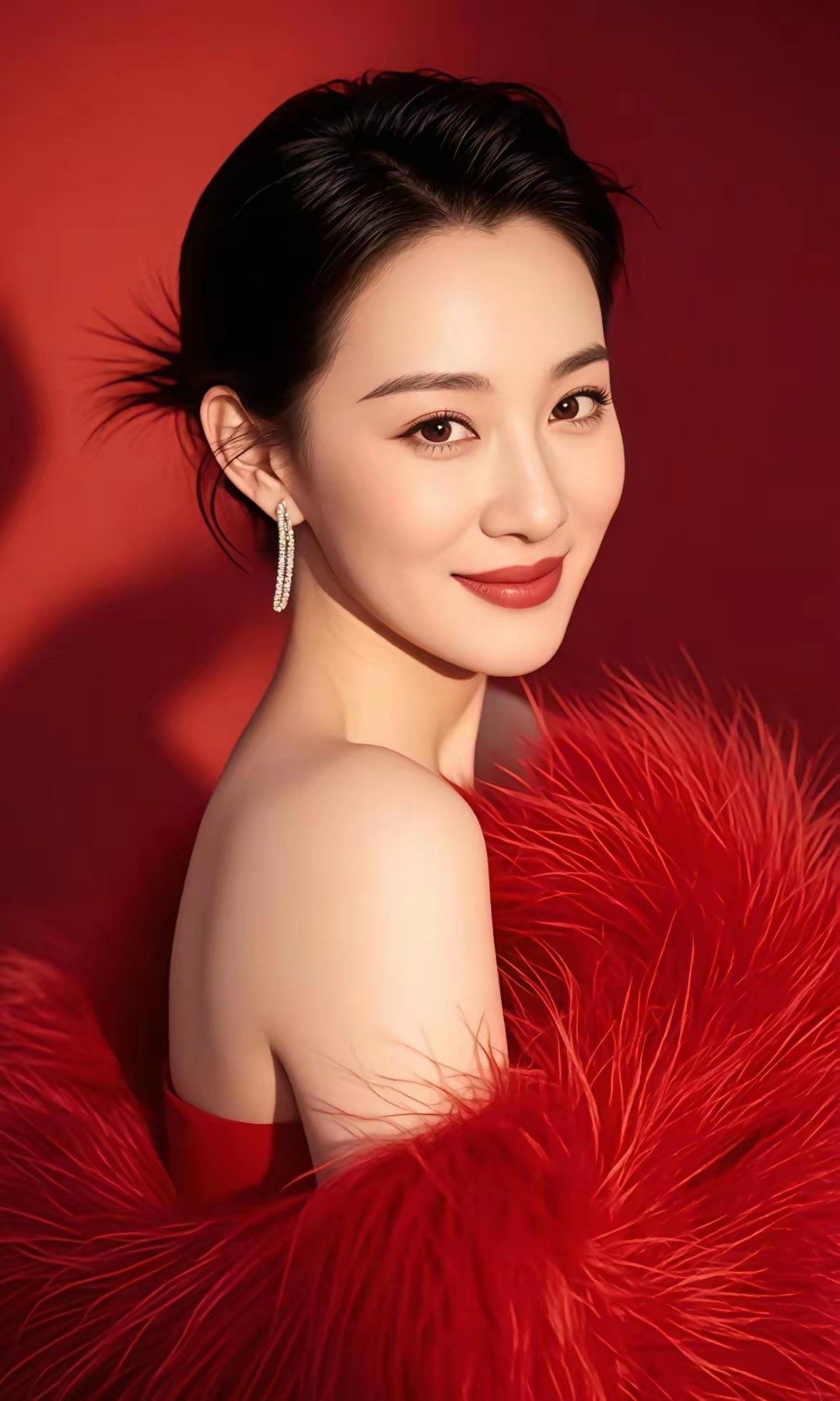 灯笼艳艳添佳象, 情思袅袅绽容芳