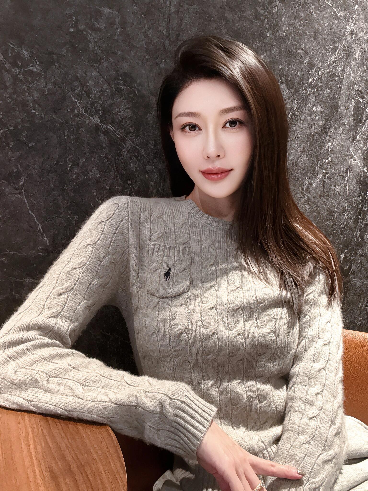 漂亮女人 这是我曾经在网易博客10年的招牌栏目,那