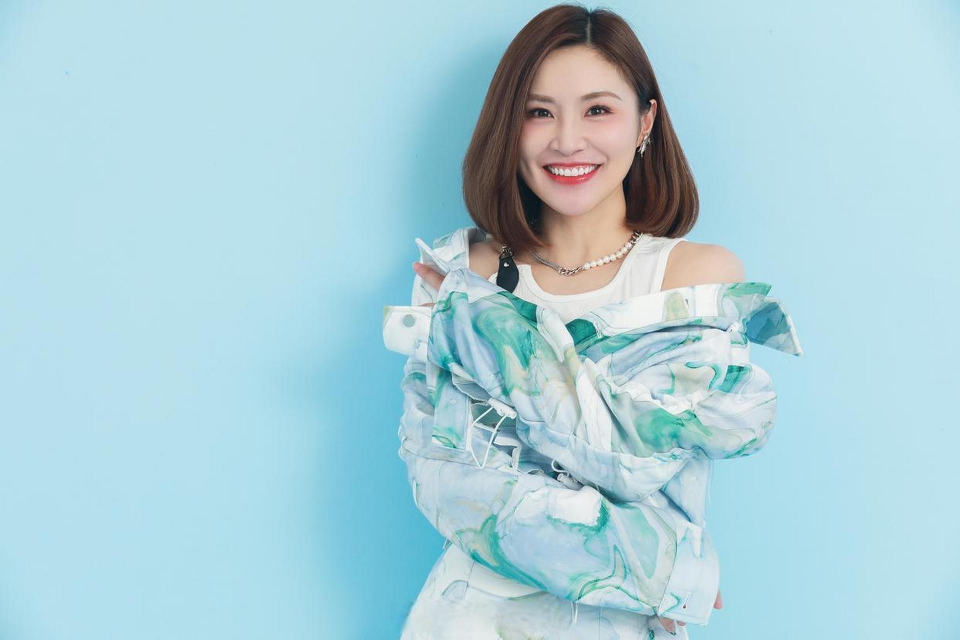 沈夏# #海瑞家族后人海岩