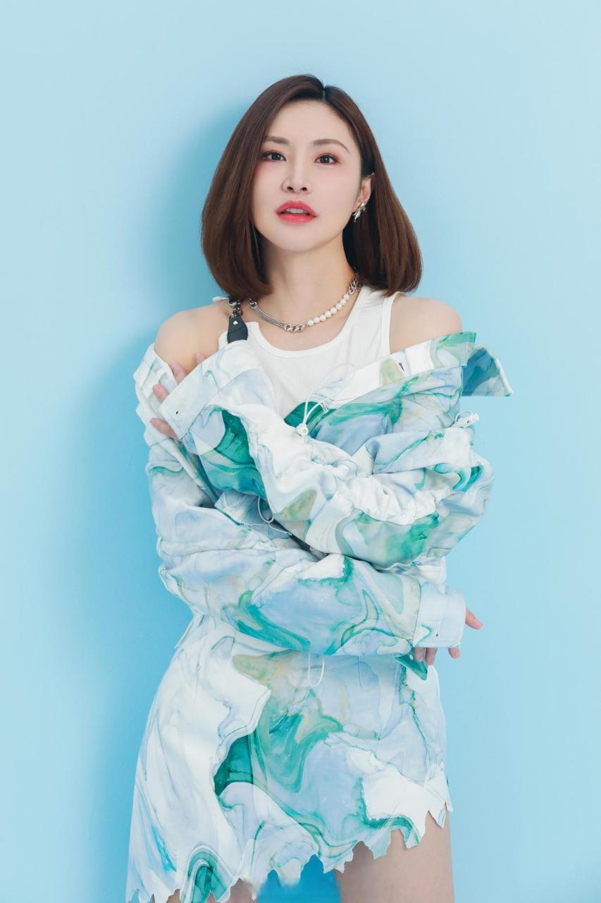 沈夏# #海瑞家族后人海岩