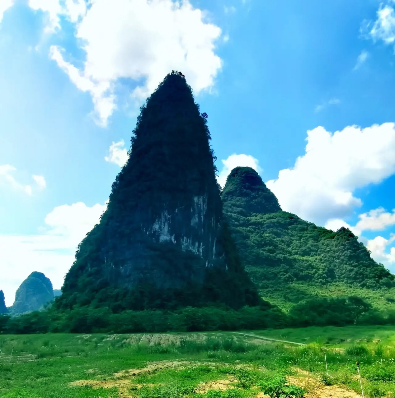 路经广西贺州市钟山县,不得不去看看这里远近闻名的水墨田园百里.