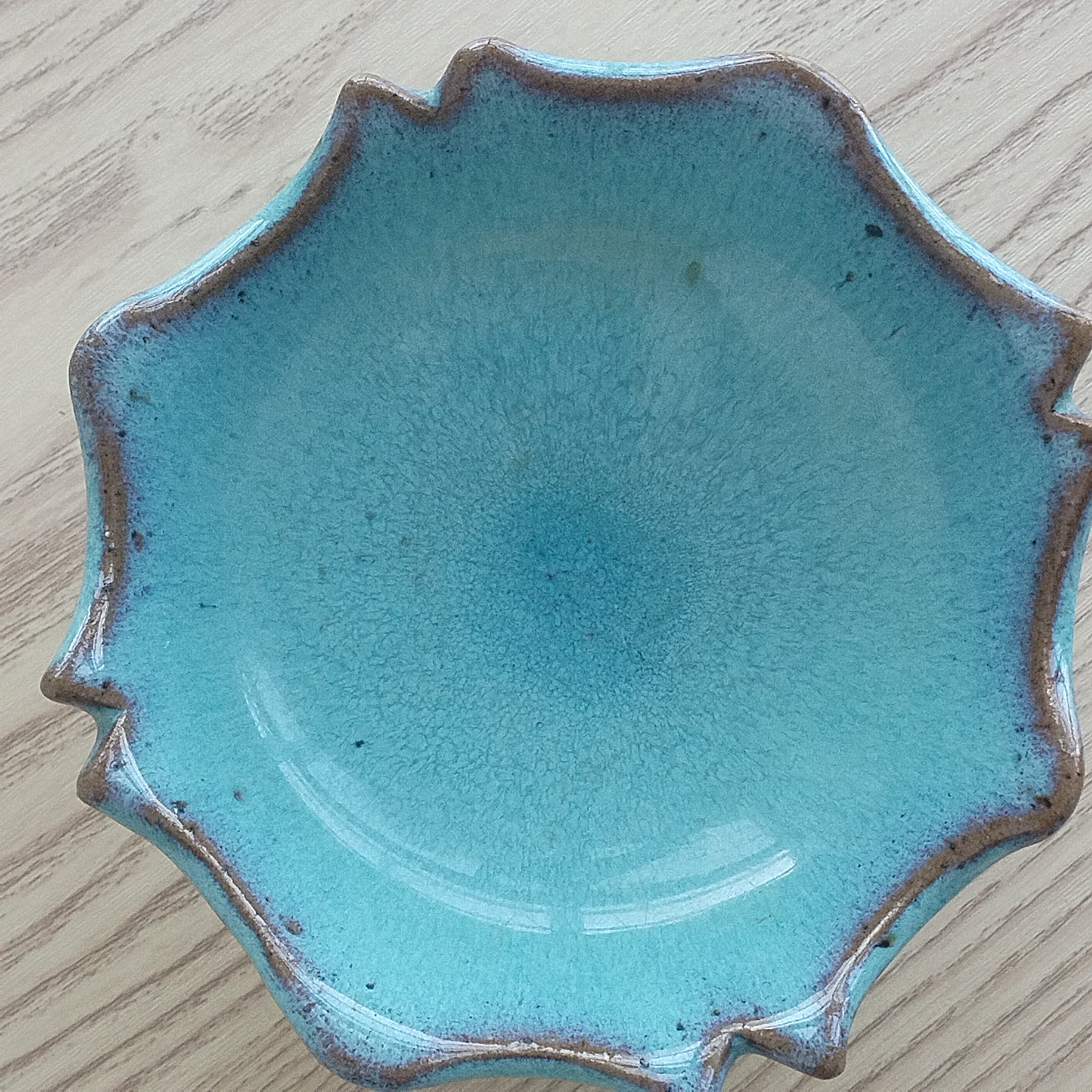 元代钧瓷莲花饮酒碗