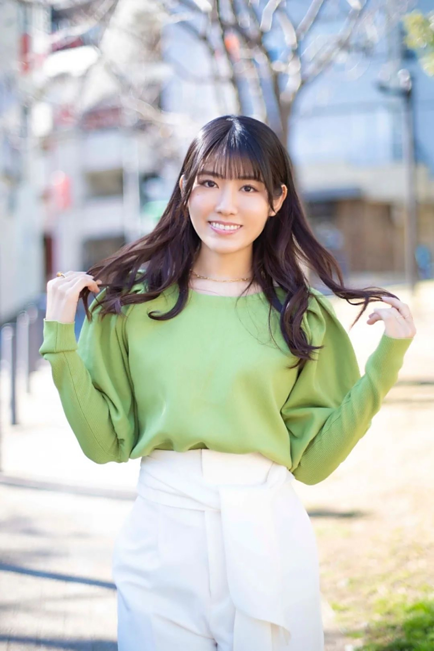 日本女星神宫寺奈绪(神宫寺ナオ),1997年2月15日出生,身高160 cm,神宫