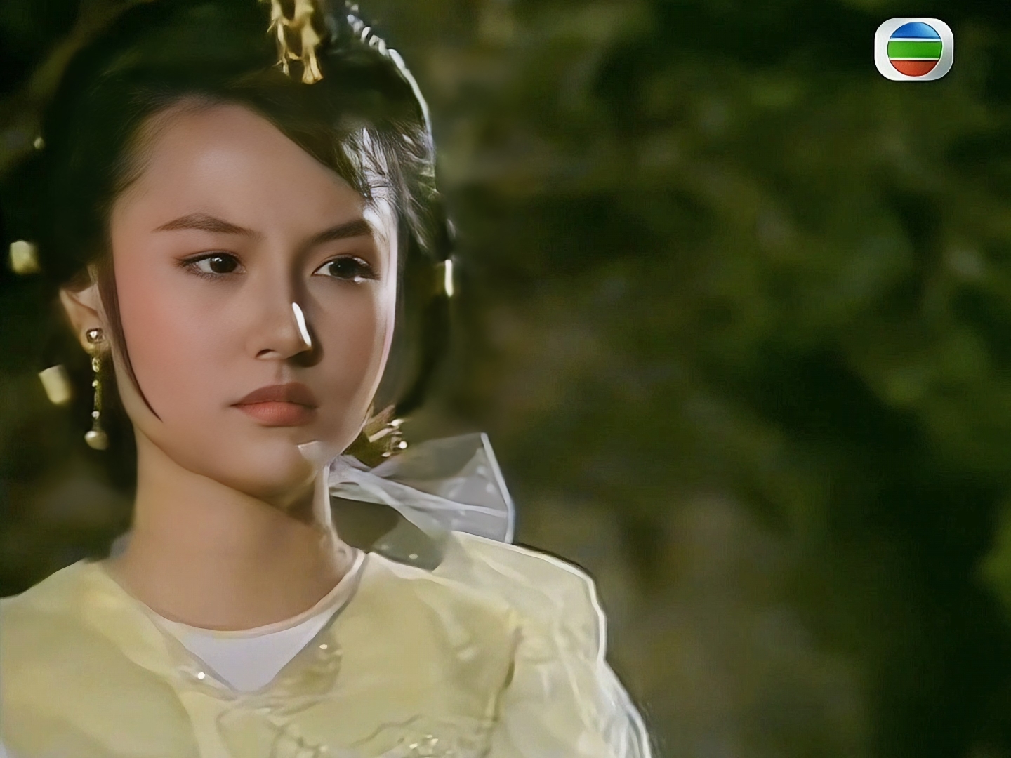 景黛音把薛冰这个角色,从以前的任性到乖巧懂事,拿捏的非常好