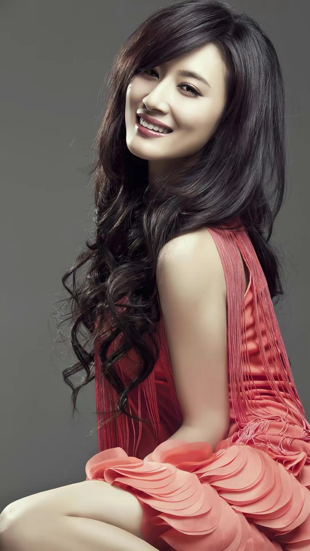 郭珍霓,可以不是演员里最美的,但可以让观众感到她饰演的角色很美