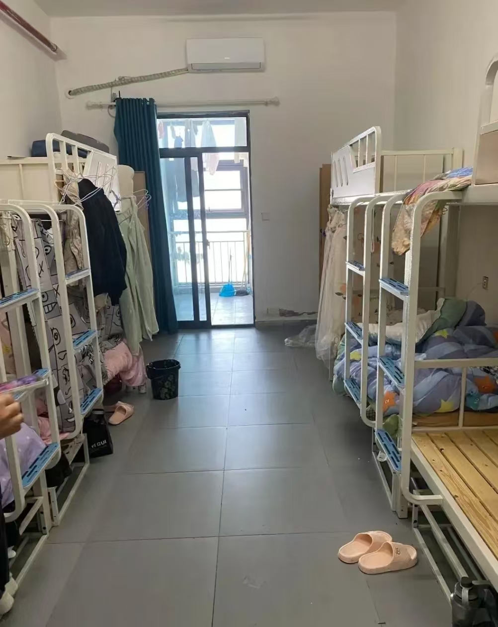 曾经在家安逸自在的我,一时冲动选择了来到深圳打工