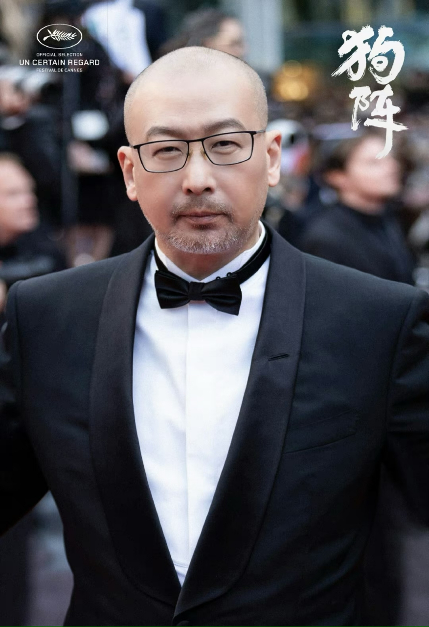 佟丽娅晒与管虎和梁静红毯合照,彭于晏发博夸自己瘦,求戛纳首映补一张