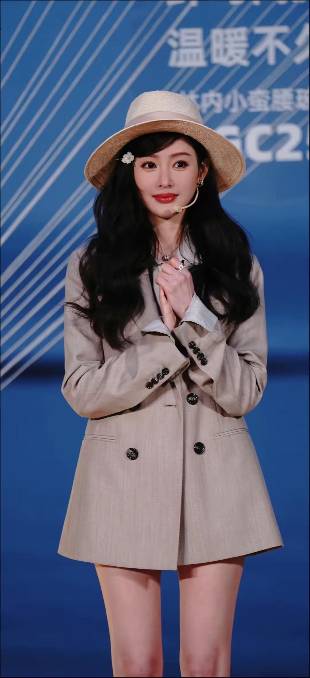 张天爱越来越飒了!