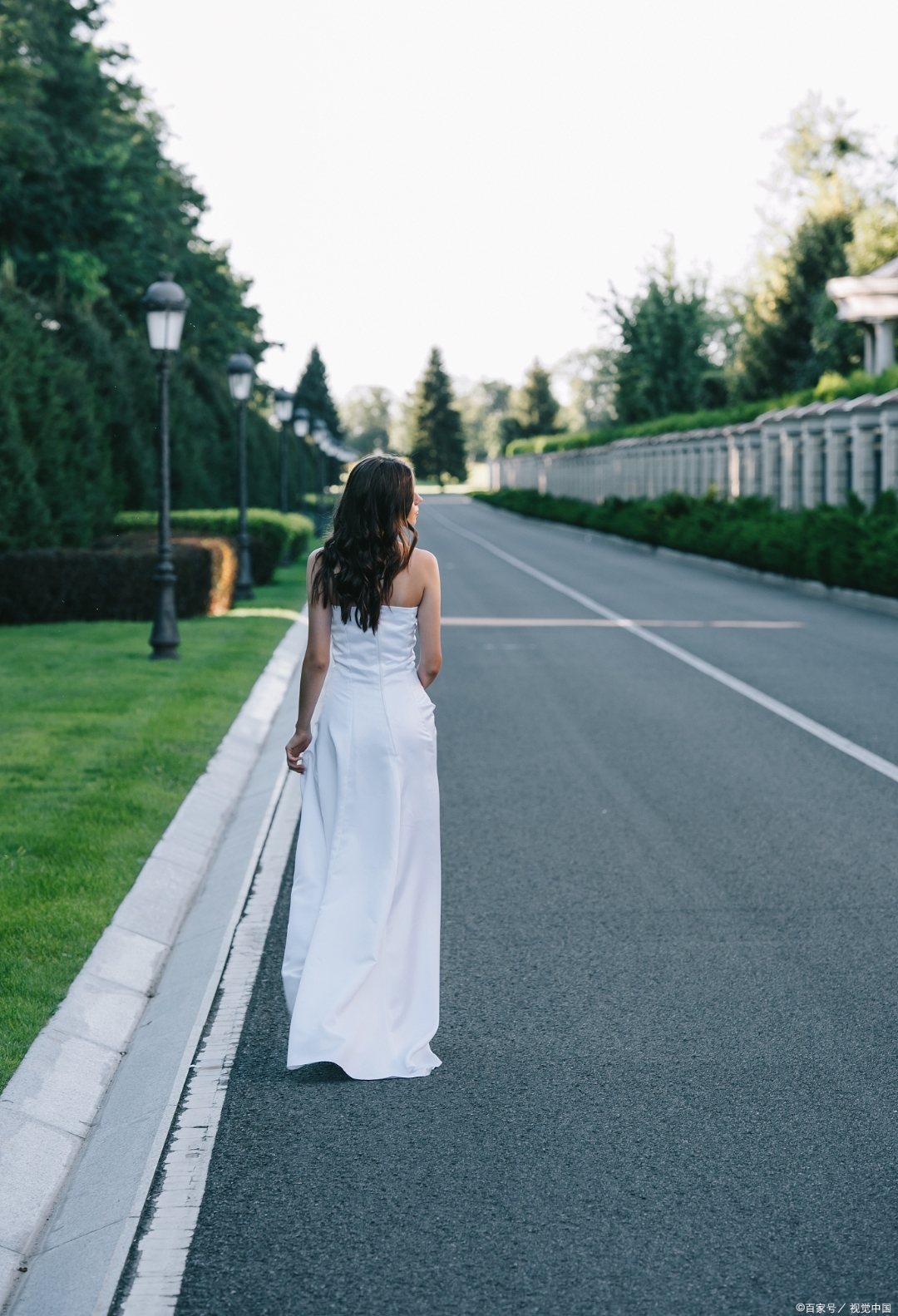 今日热聊#最近发现,男人接近女人,本质上似乎都绕