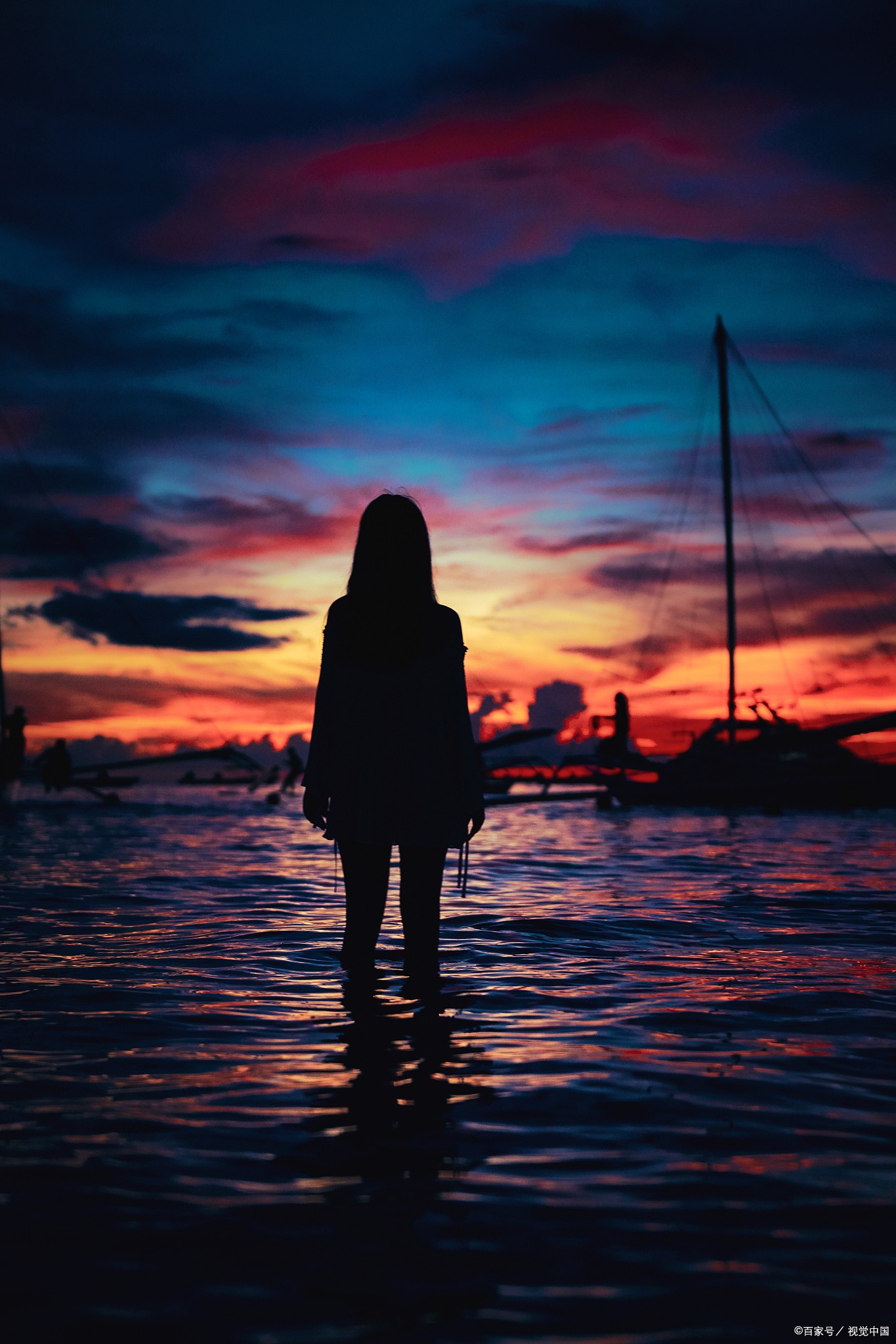 时事热点我来评#昨晚沐浴之际,镜中的自己似乎透露