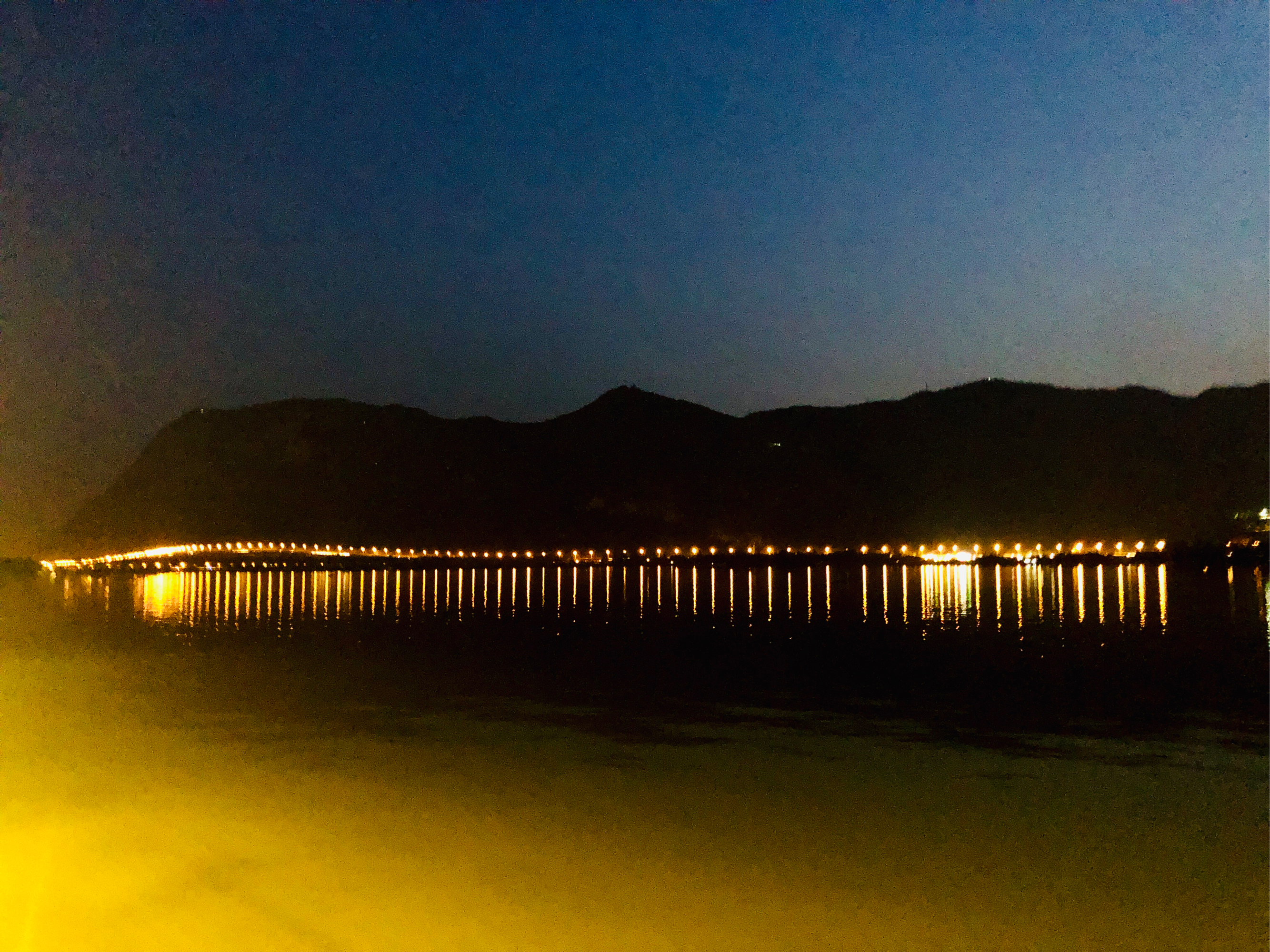 昆明海埂大坝夜景图片