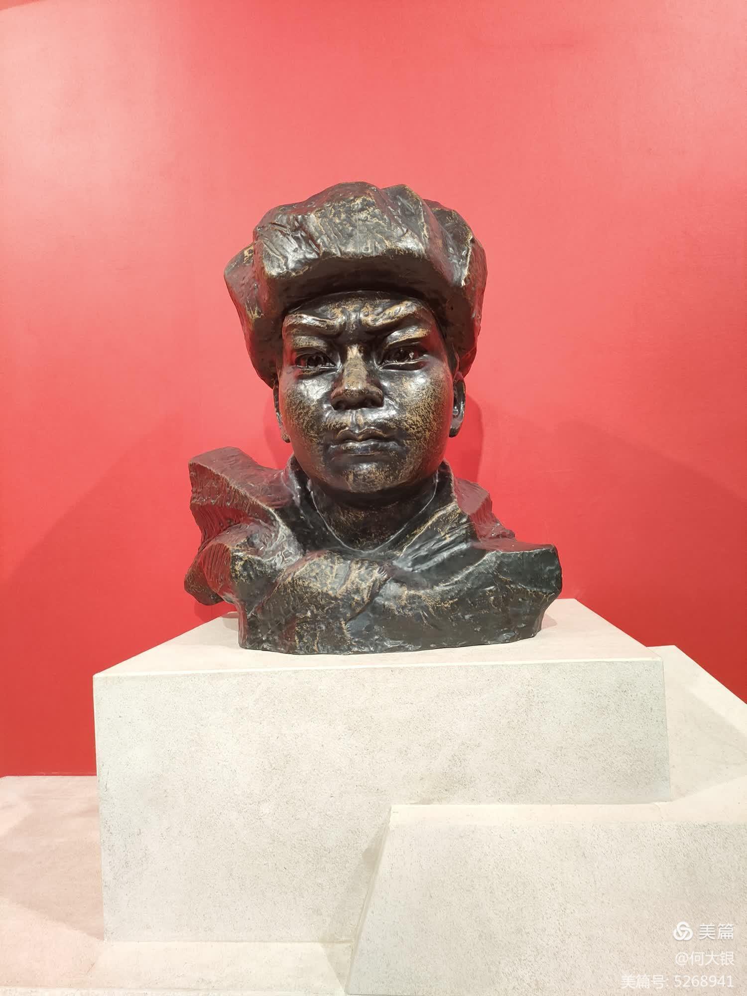 烈士塑像富阳受降纪念馆中的革命人物抗美援朝吴三羊烈士照片北仑革命