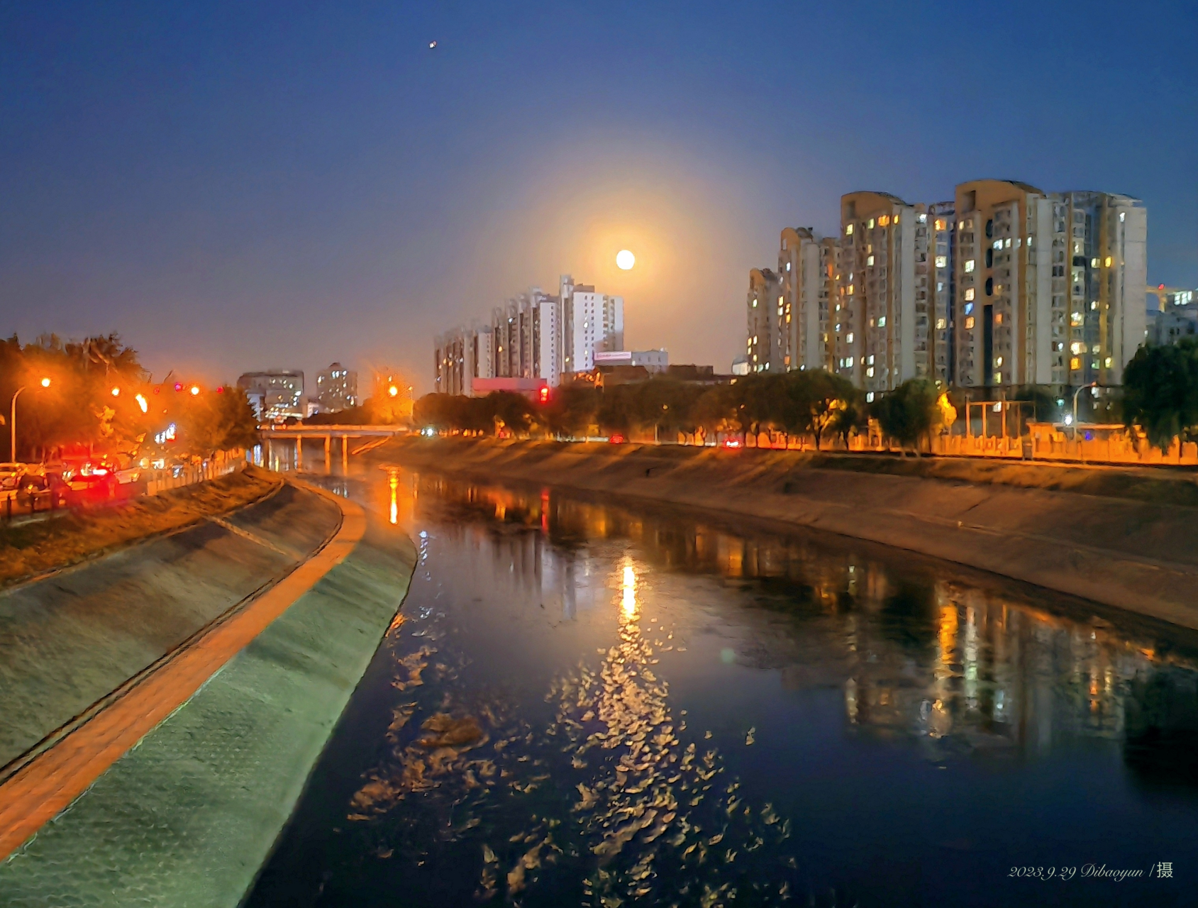 中秋古城赏夕阳通惠河畔观明月