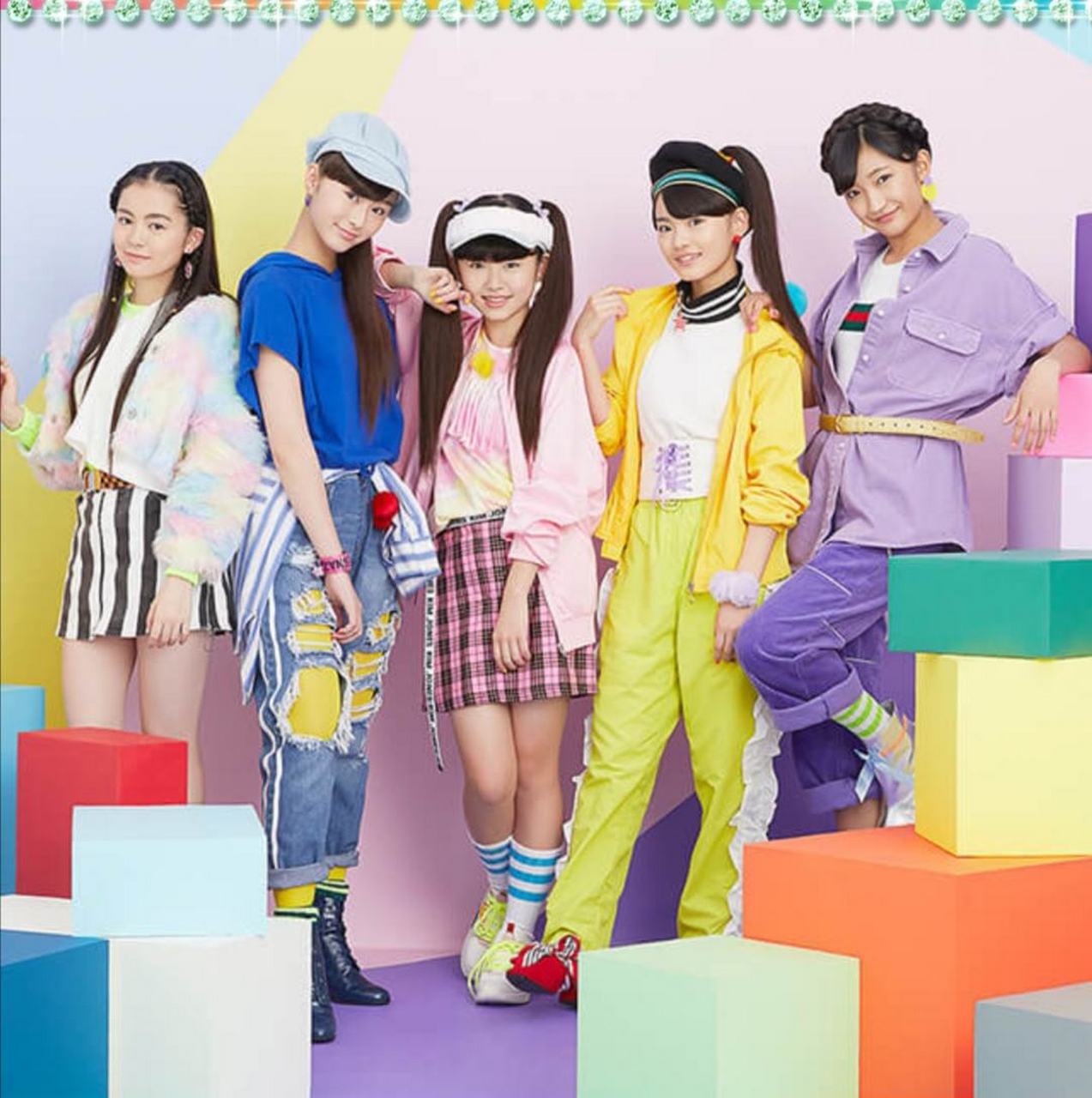 魔法组magical2所有成员:增田来亚,隅谷百花,三好佑季,鹤屋美咲,小川