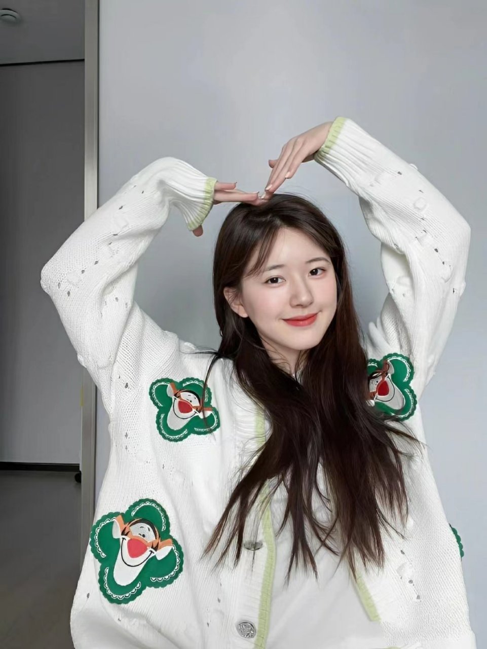 1,早期的杨天真,公钰涵,贾士凯等等,都是业内比较出名的大经纪.2.