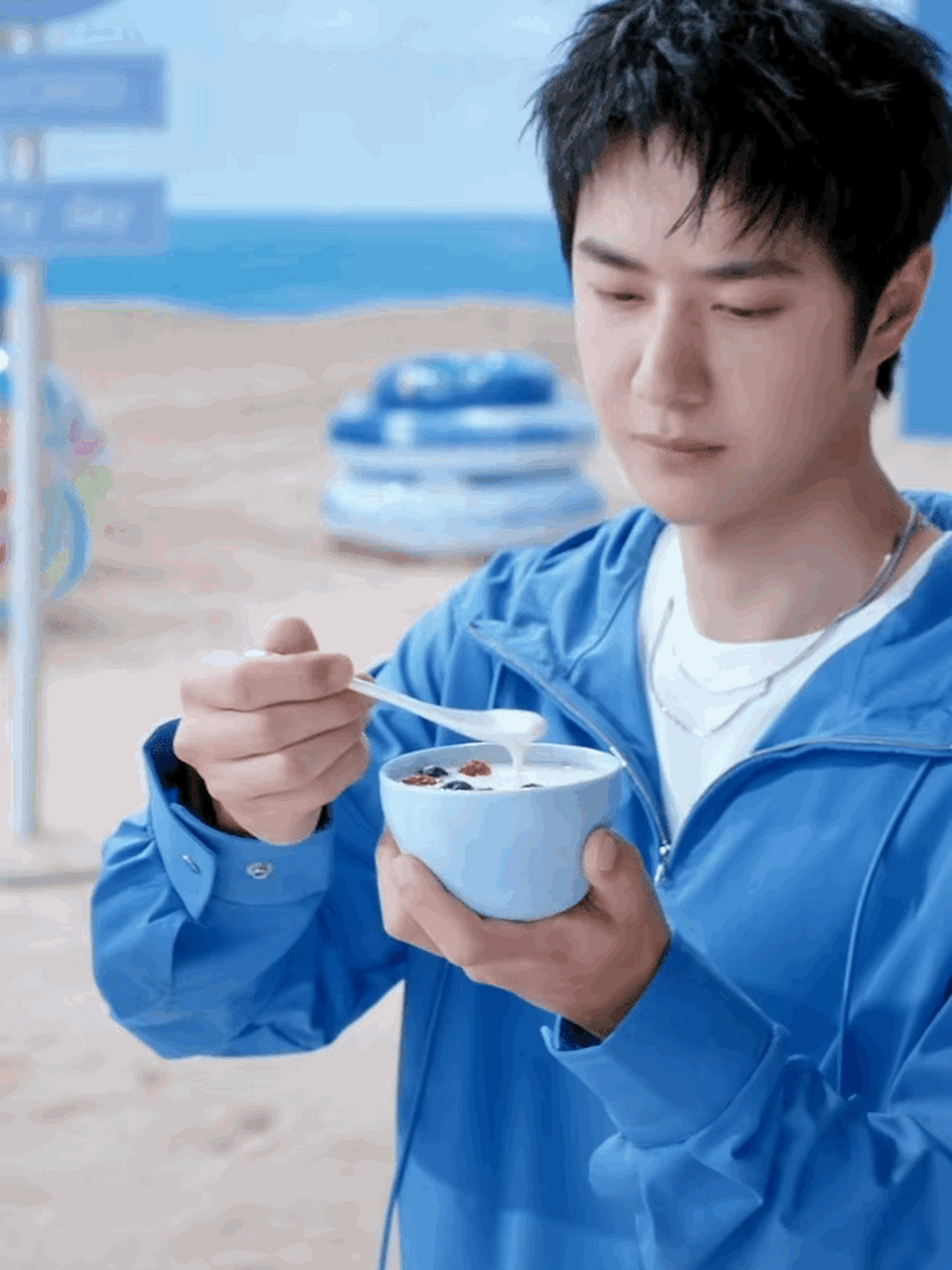 王一博纯甄品牌代言人