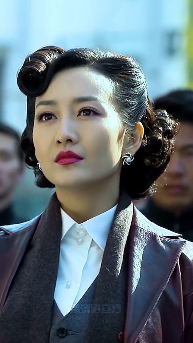 王鸥演的汪曼春确实是是.@倾城语娱乐2024的动态
