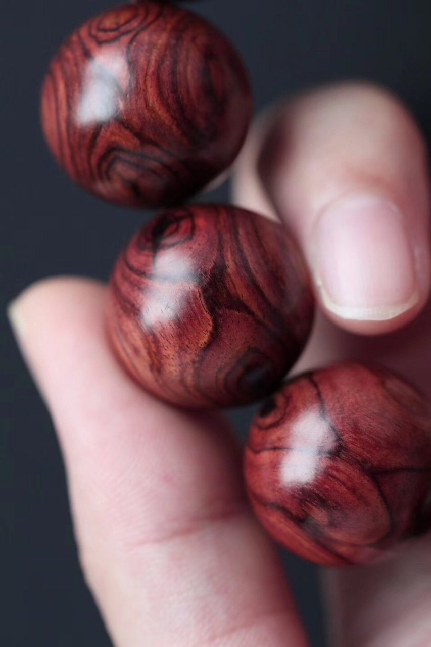 【hh20020ls】正芯对眼海黄20mm 纹理清晰 降香十足 约45.7g