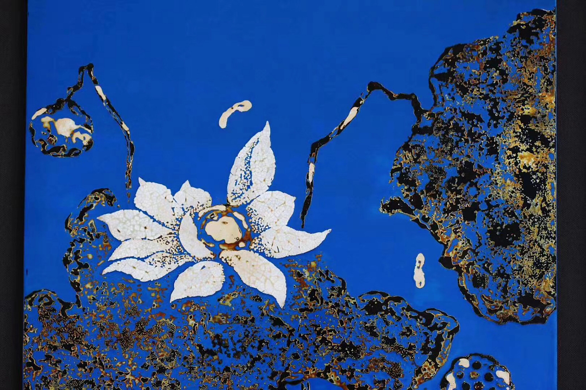 『夏 · 大漆画』 『炎炎夏日,蝉声常鸣,荷塘里的景色总是让人清凉