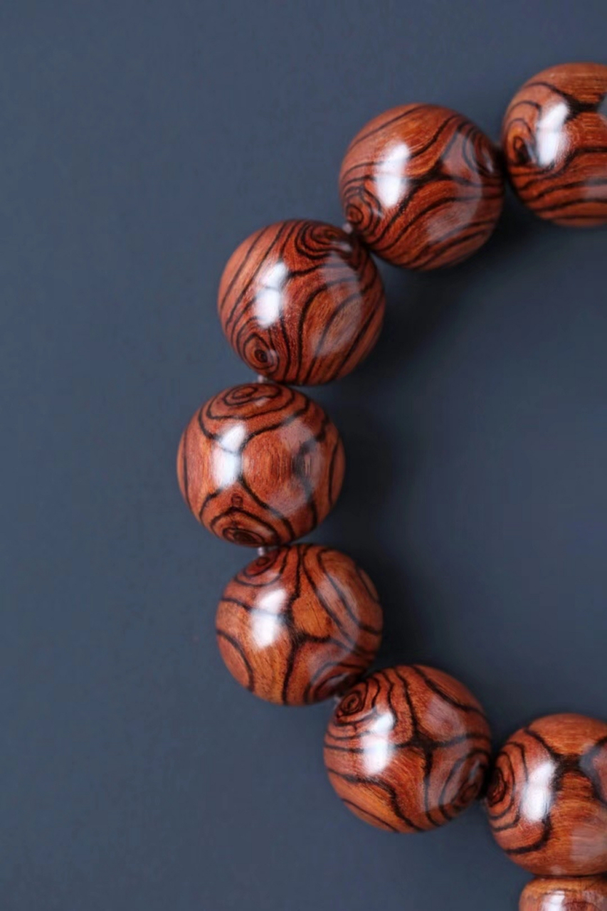 精品 对眼海黄老料高密油梨 纹理清晰 降香浓郁