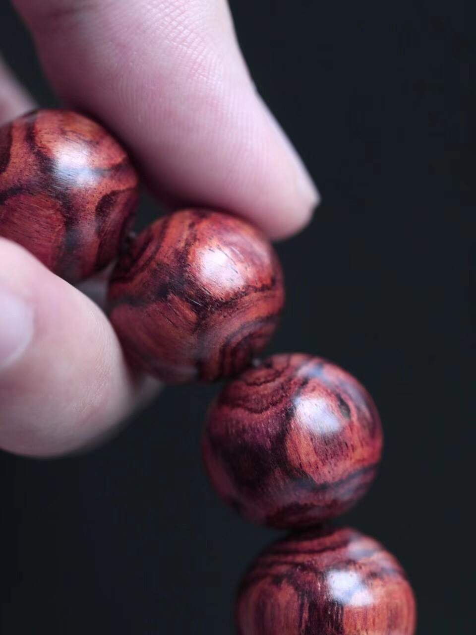 【ls12006dx】颗颗对眼 油梨海黄1.6 纹理清晰 降香味浓郁  约26.8g