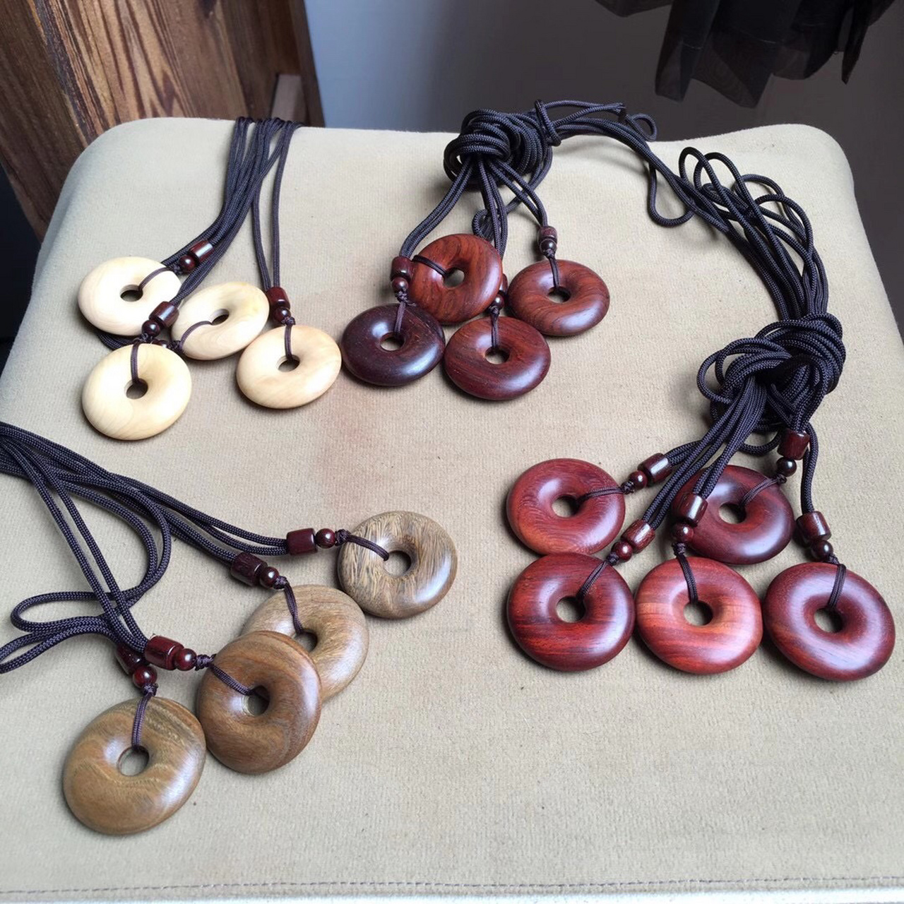 捡漏9215  红木平安扣  任意挑10个90188不折 (材质为科檀,绿檀