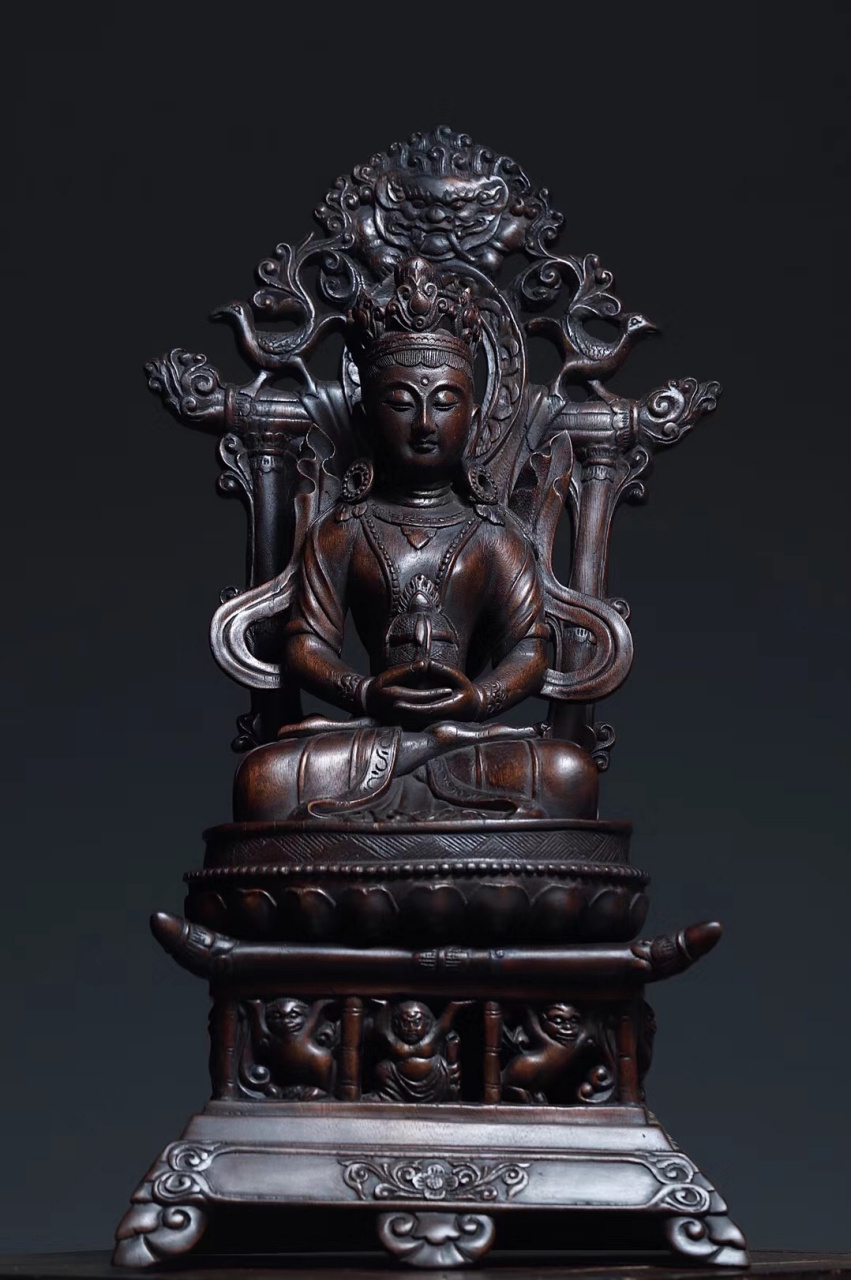 沉香木仿古 | 密宗款 无量寿佛  开脸圆润,神情微妙慈悲;双手结禅定印