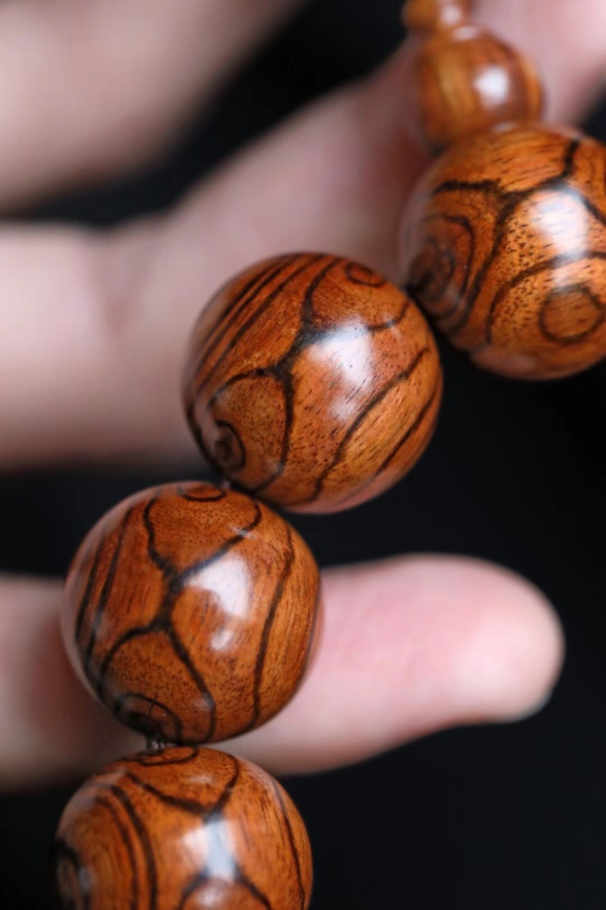 犀利对眼海黄油梨老料 纹理清晰 降香浓郁