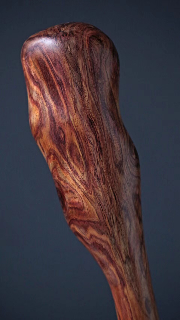 鬼眼虎皮纹海黄 寿杖  随形有型,料质一流, 质感润泽莹亮, 手握舒适