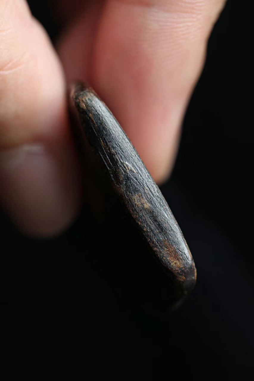 【zj0119dx】沉水级黑油达拉干宝宝佛吊坠31*28*6mm 4.