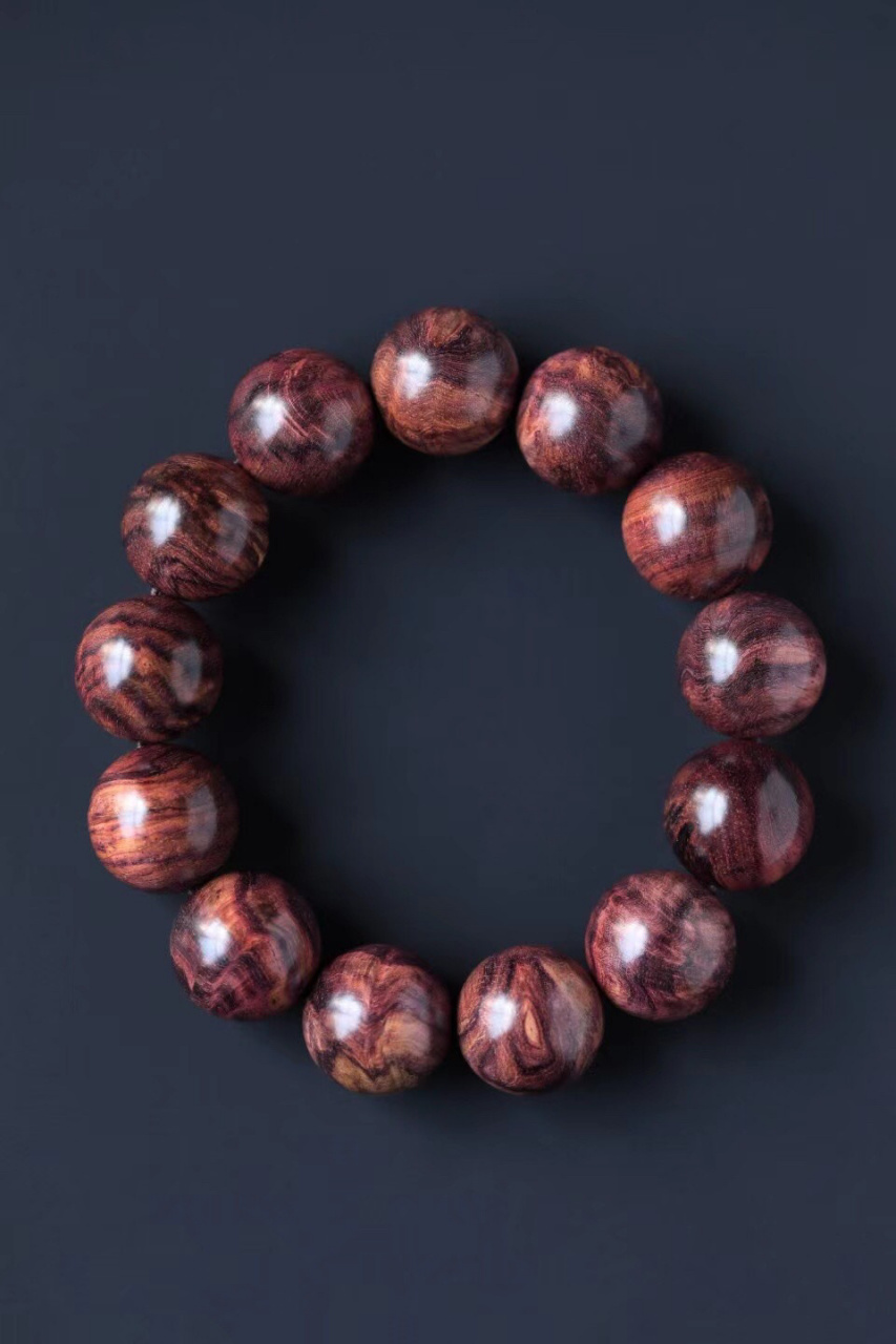 8 油梨老料 纹理清晰霸气 降香浓郁 约37.5g