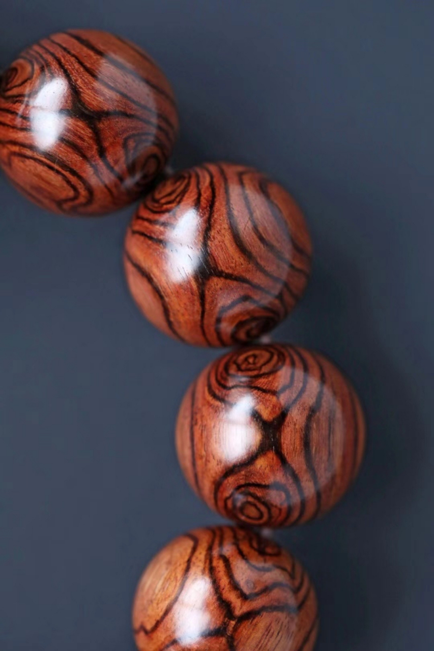 精品 对眼海黄老料高密油梨 纹理清晰 降香浓郁