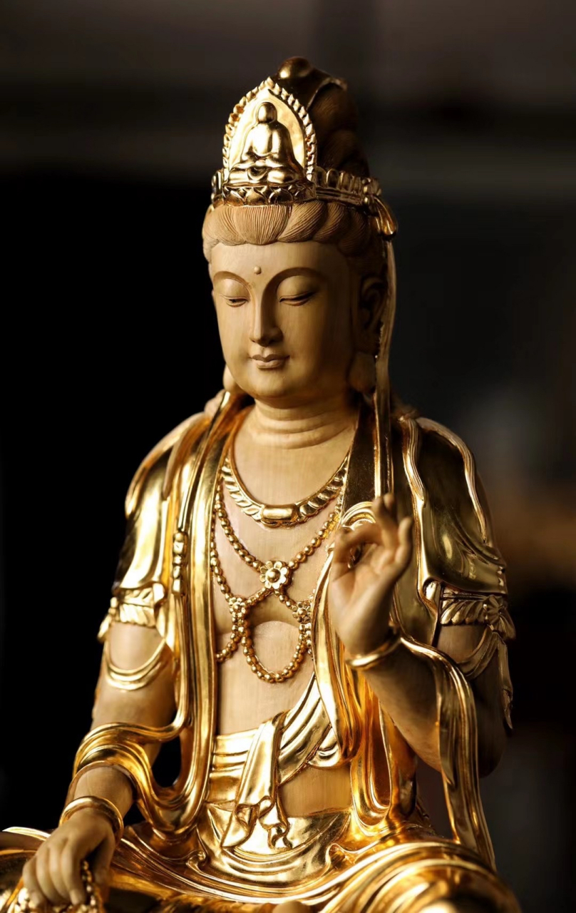 黄杨木 | 持珠观音 工品细谨,造型端庄优雅,动静权衡合度;纹饰施以