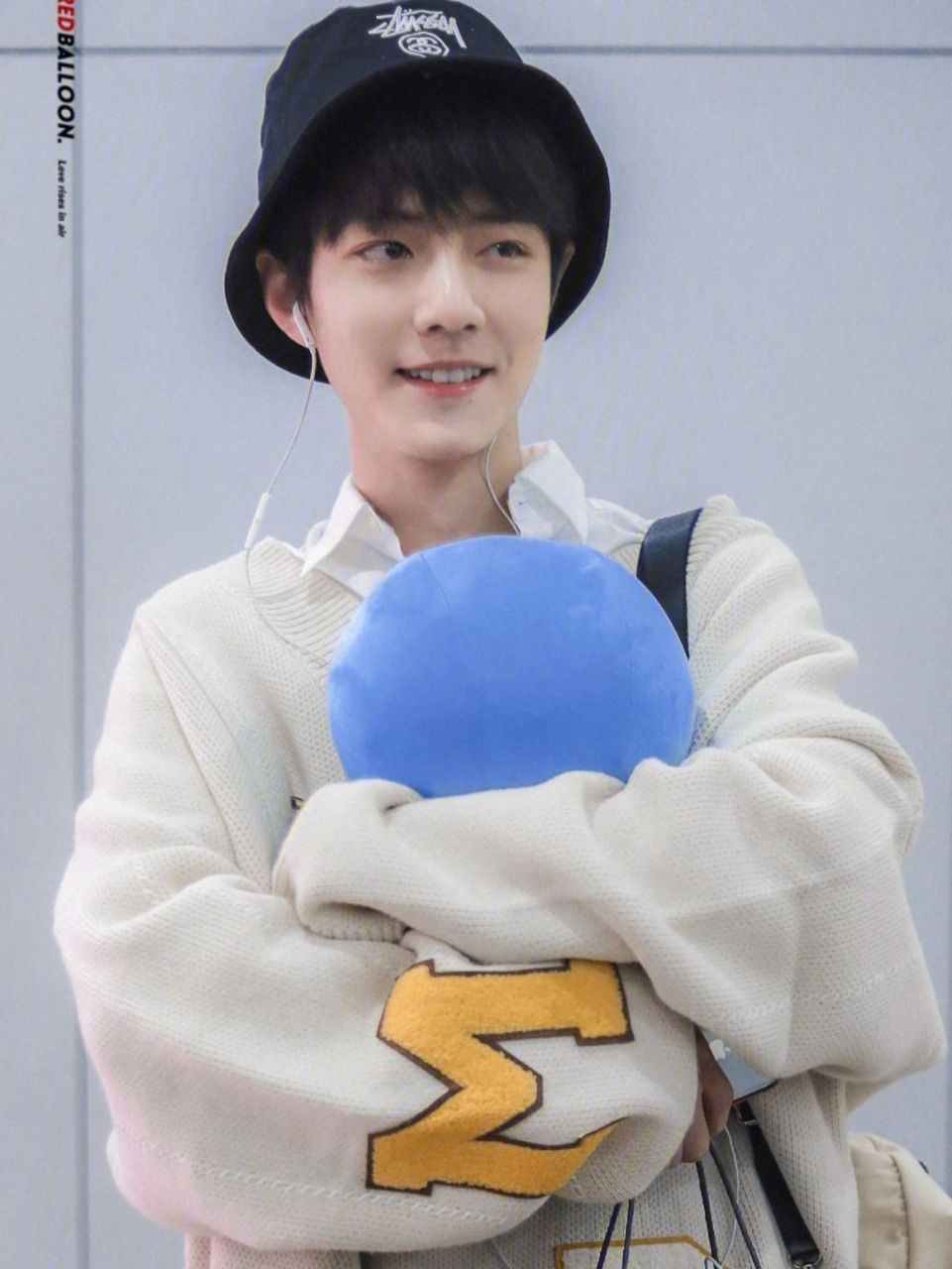 这样的肖战奶呼呼的,又萌又可爱.好想要个这样的小哥哥.