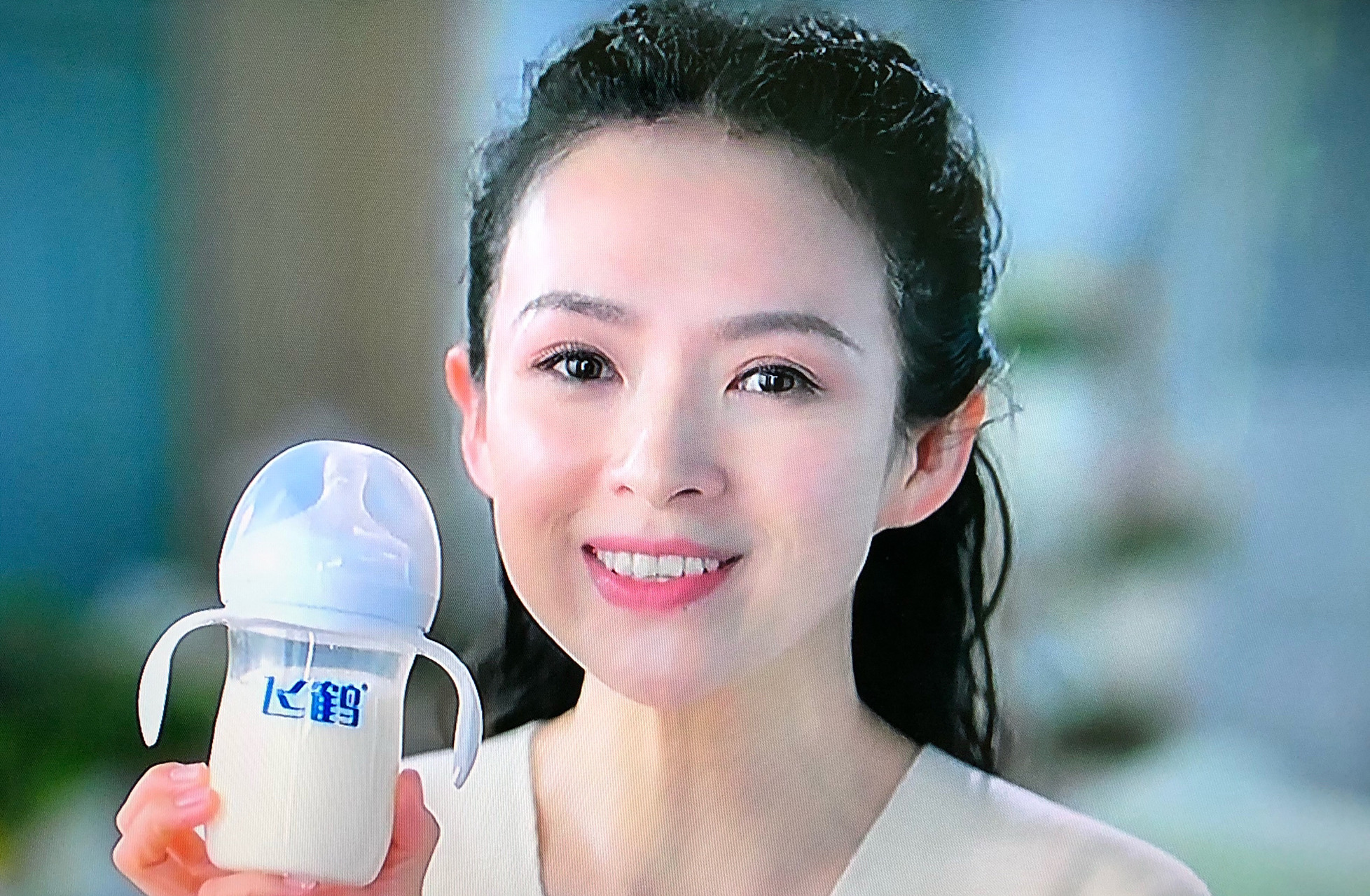 飞鹤奶粉董事长冷友斌:章子怡家孩子真的喝飞鹤!