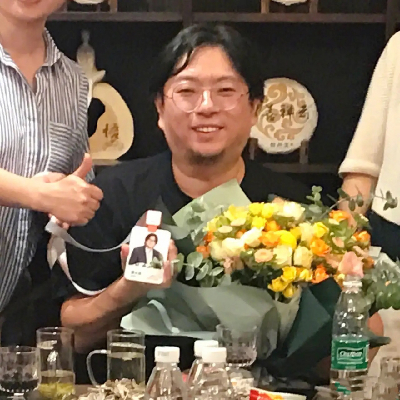 高晓松发文,庆祝入职阿里五周年!网友:m5p10是什么级别?