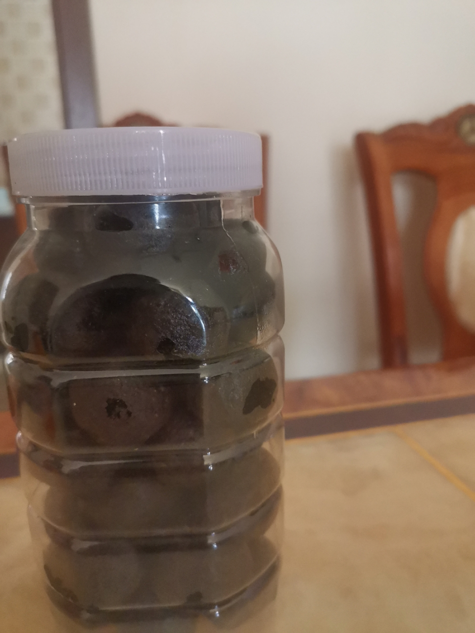 于是尝试着做一些自己喜欢的事.从正月开始,就自制桑麻丸服用.