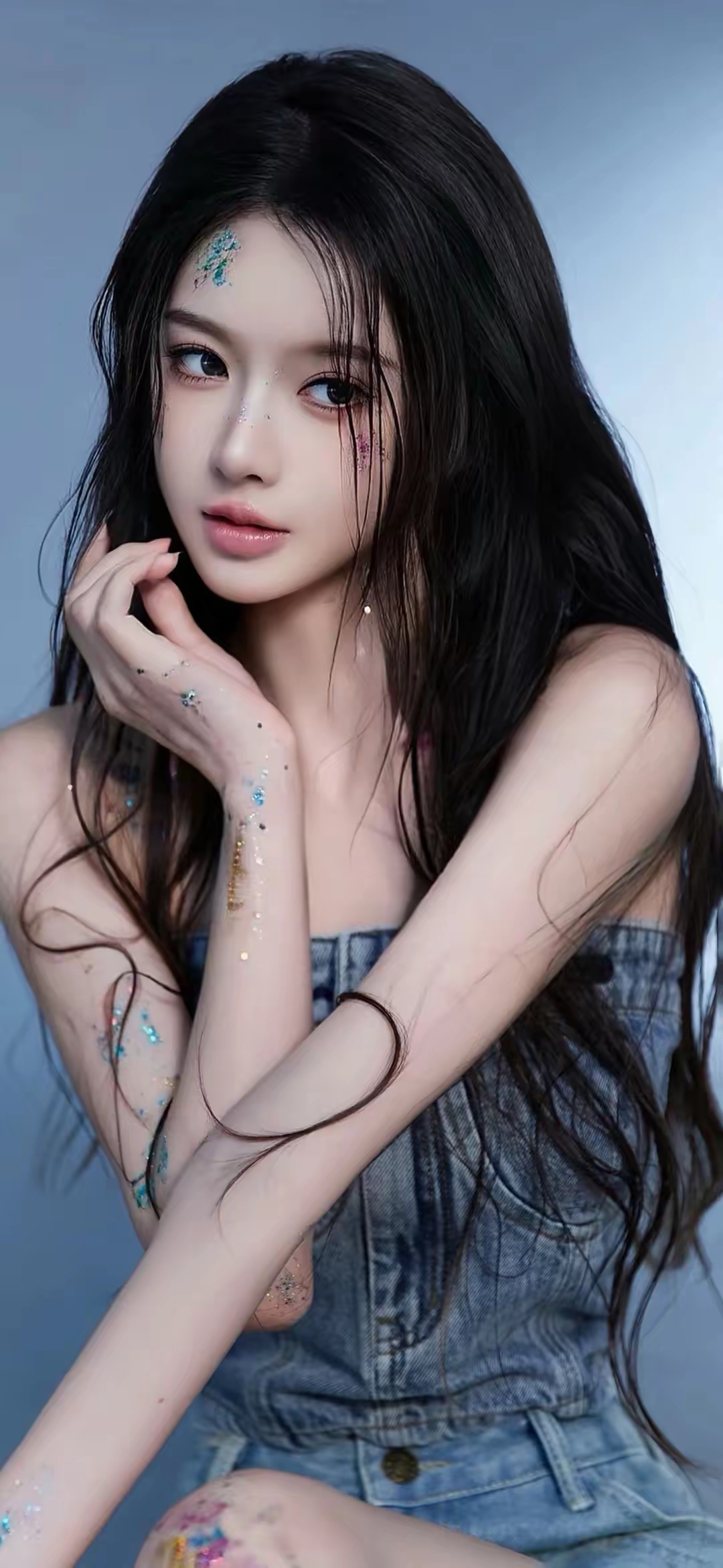美女壁纸～捕捉到一位穿着牛仔服的小姐姐,魅影诱惑 #春节娱乐不打烊
