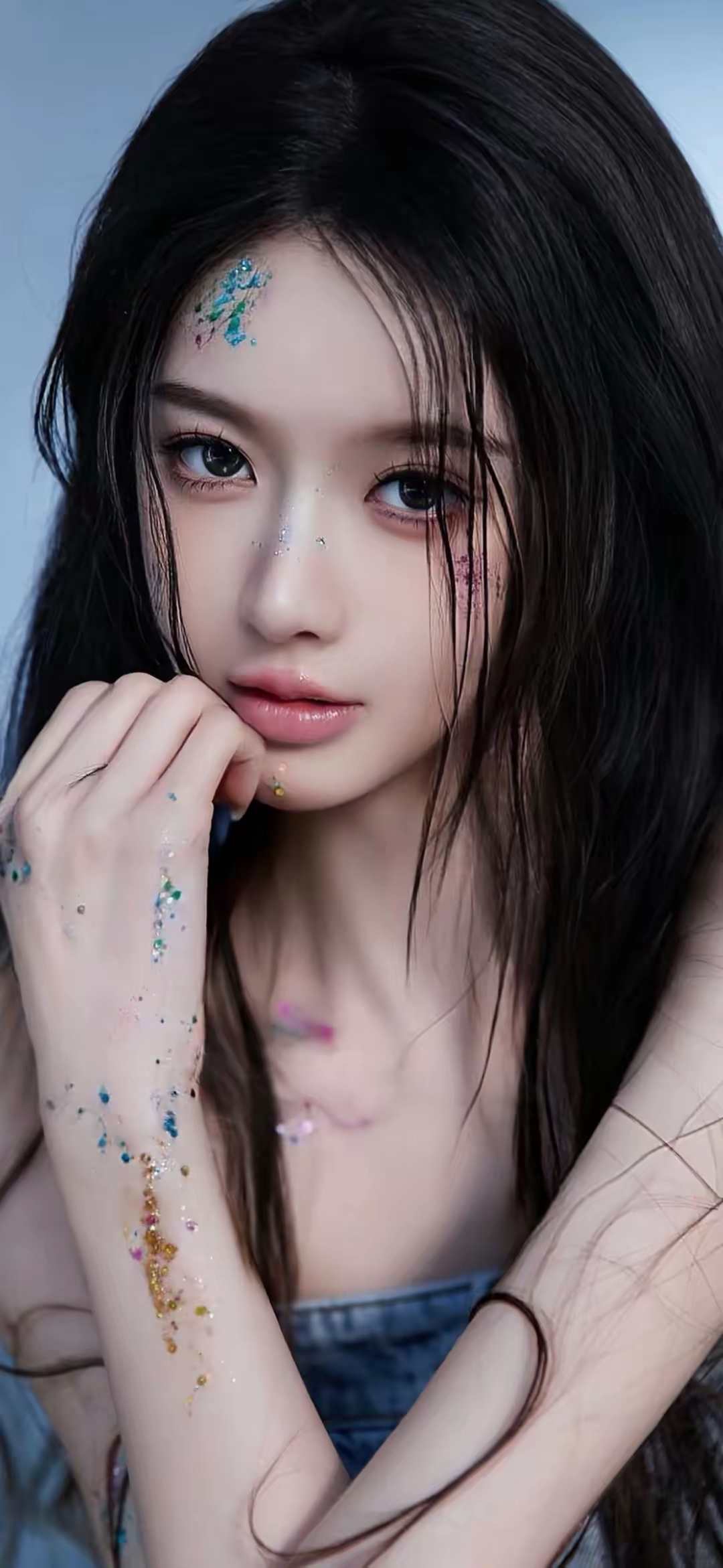 美女壁纸～捕捉到一位穿着牛仔服的小姐姐,魅影诱惑 #春节娱乐不打烊