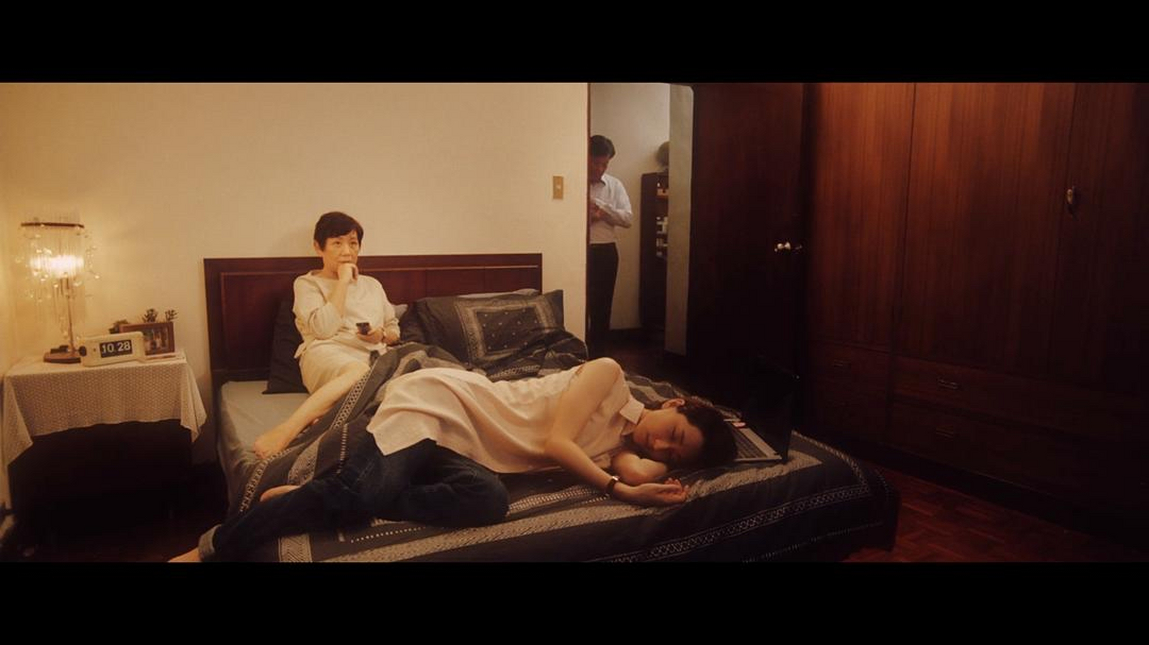 在爱中共存——评电影《一家之主》 中国台湾,2022年上映.